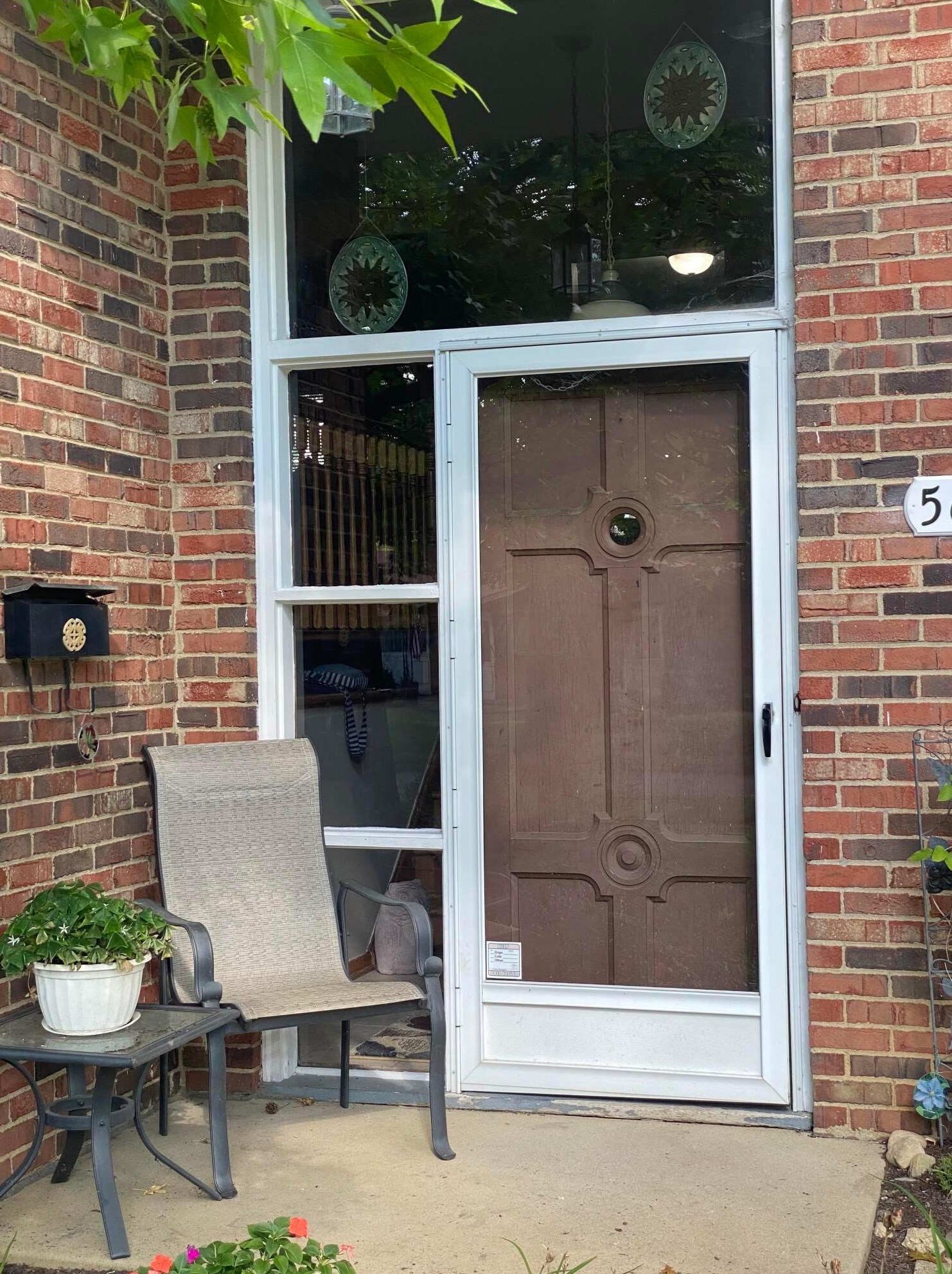 5666 Meadows Blvd, Columbus, OH 43229-4135