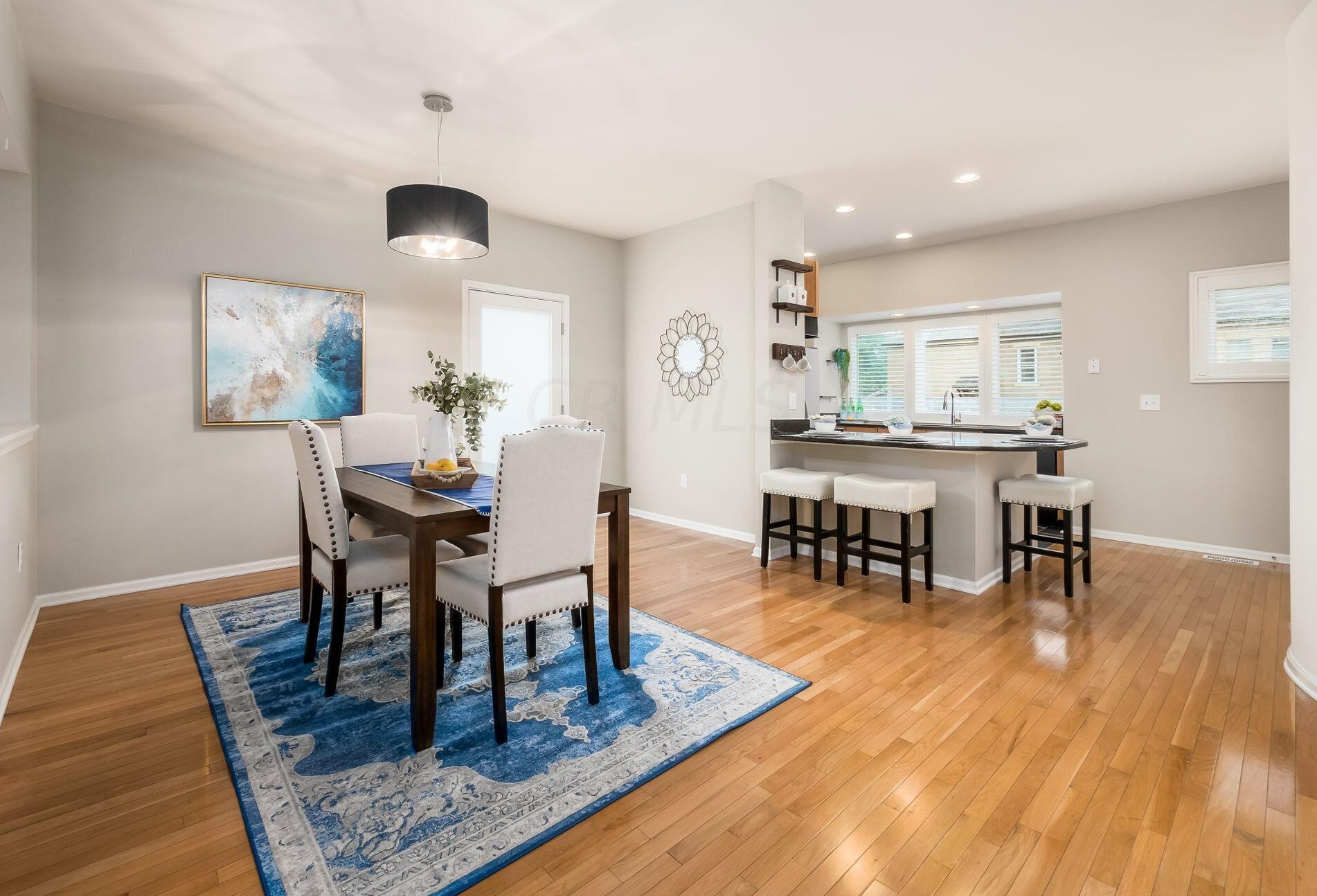 1257 Hunter Ave, Columbus OH 43201-3231 exterior