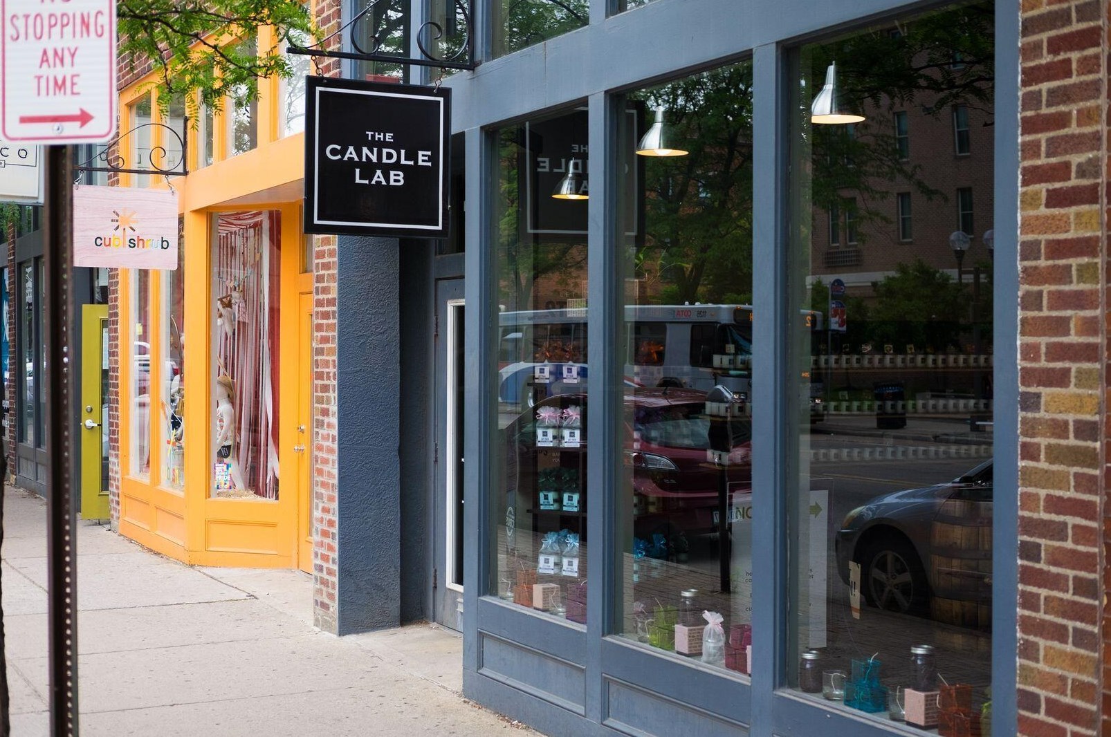 1257 Hunter Ave, Columbus OH 43201-3231 exterior