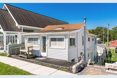 4445 N Bank Road - Photo 1