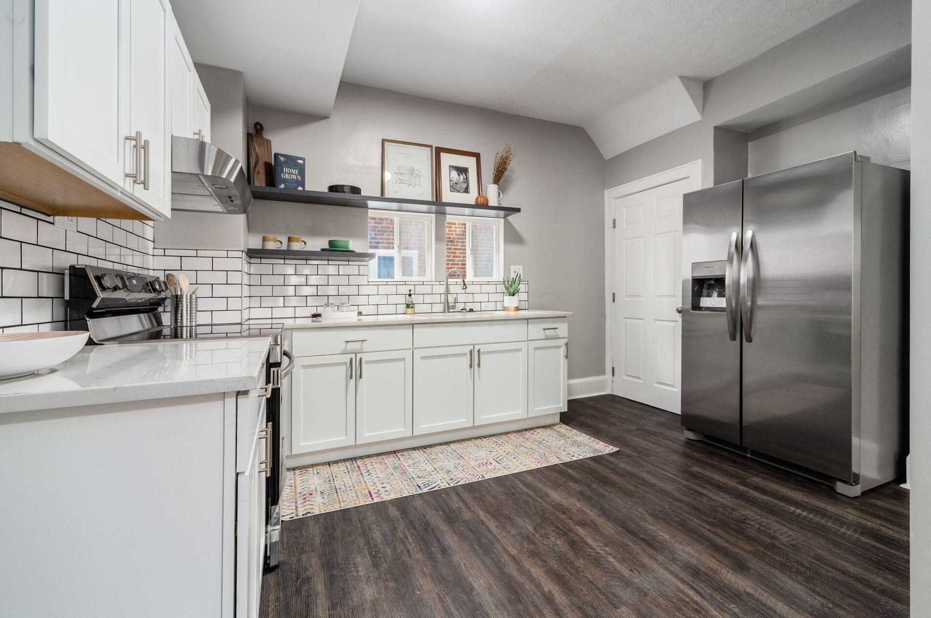 774 Kelton Ave, Columbus OH 43205-2943 exterior