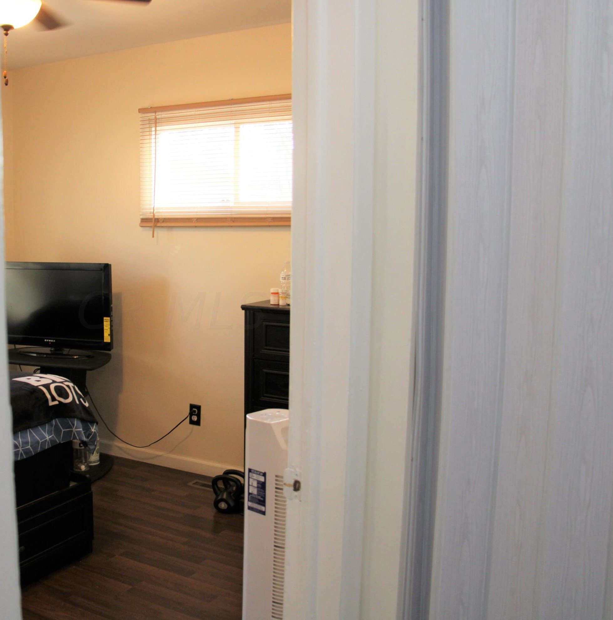 2426 Brentnell Ave, Columbus OH 43211-1963 exterior