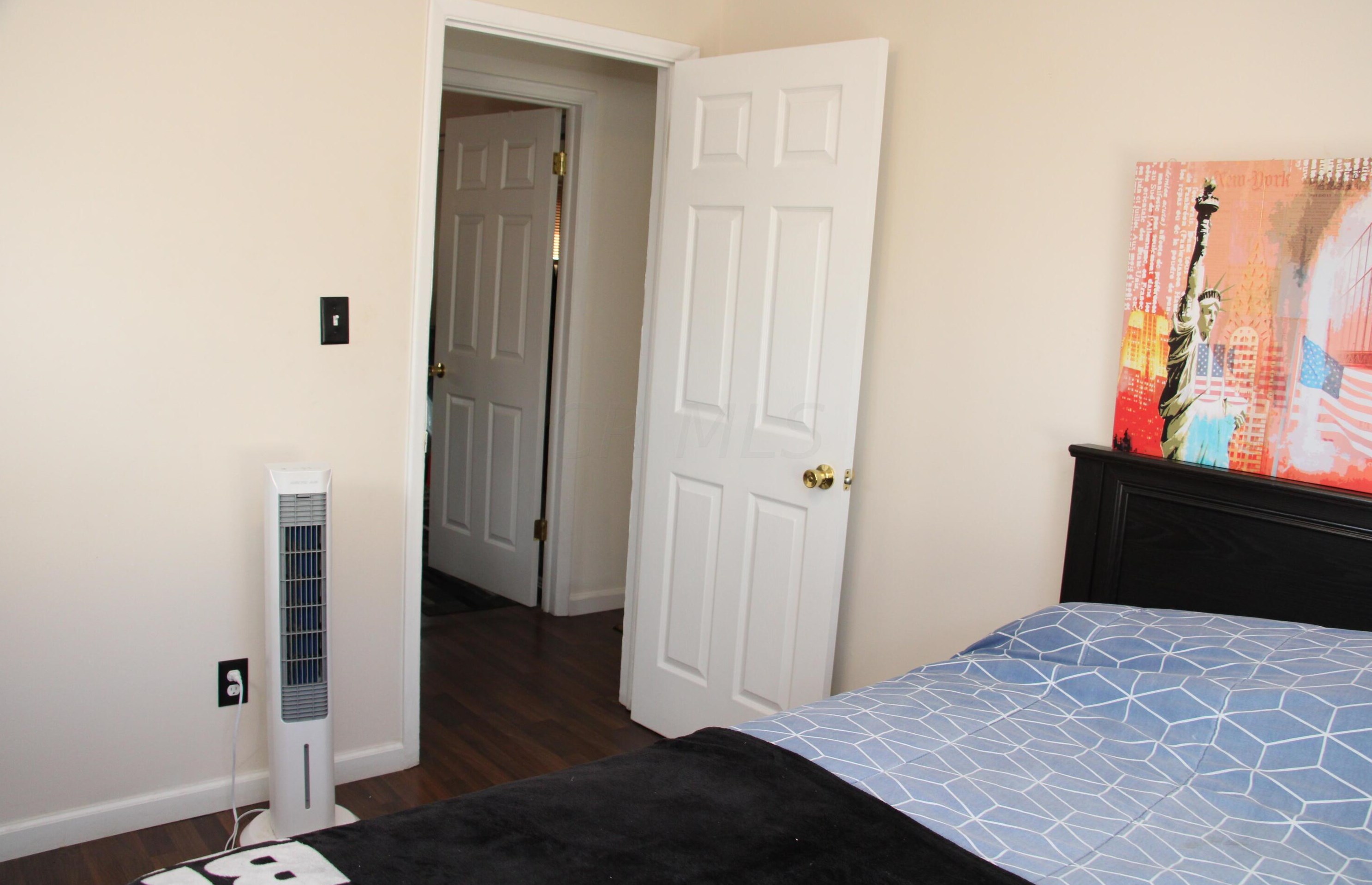 2426 Brentnell Ave, Columbus OH 43211-1963 exterior