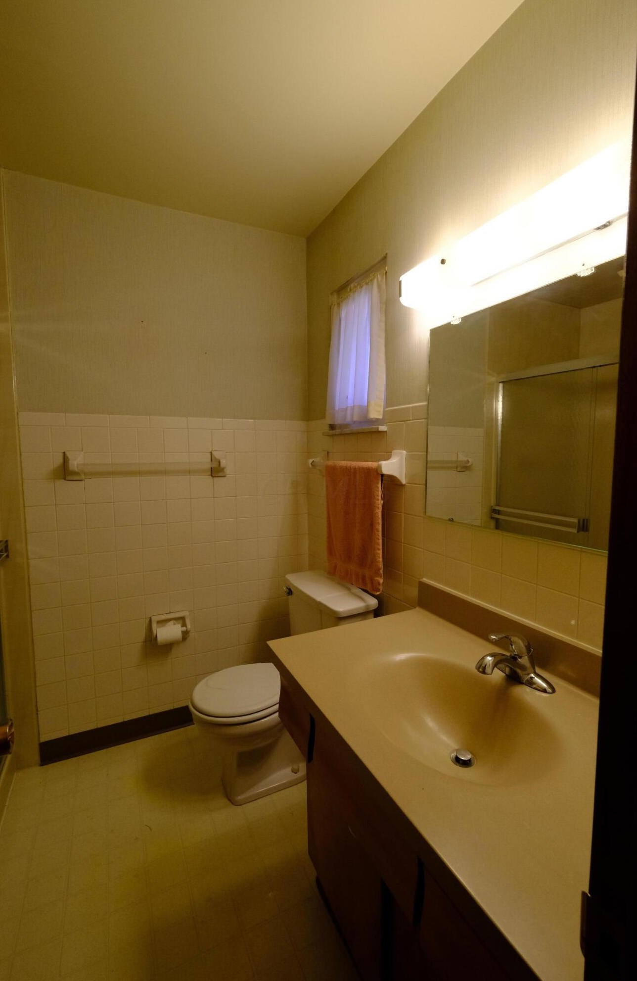 798 Bernhard Rd, Columbus OH 43213-1937 exterior