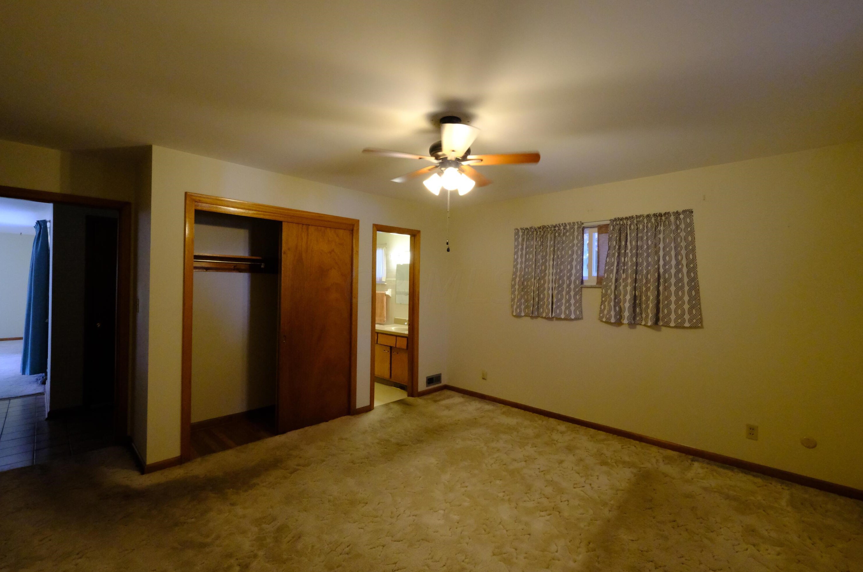 798 Bernhard Rd, Columbus OH 43213-1937 exterior