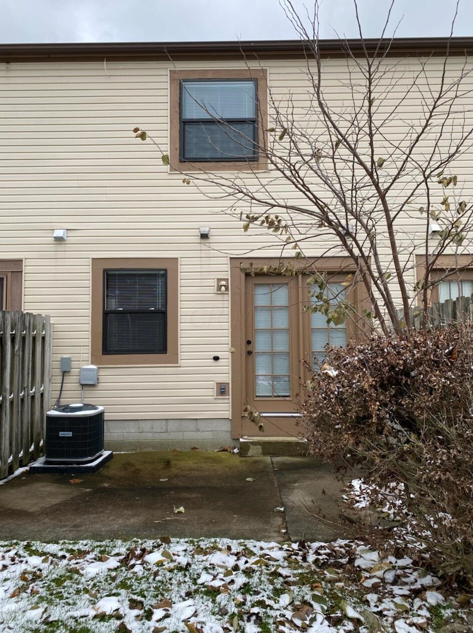 674 Alta View Ct, Columbus, OH 43085-4800