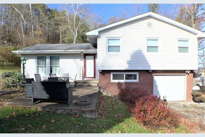 899 Baird Street - Photo 1