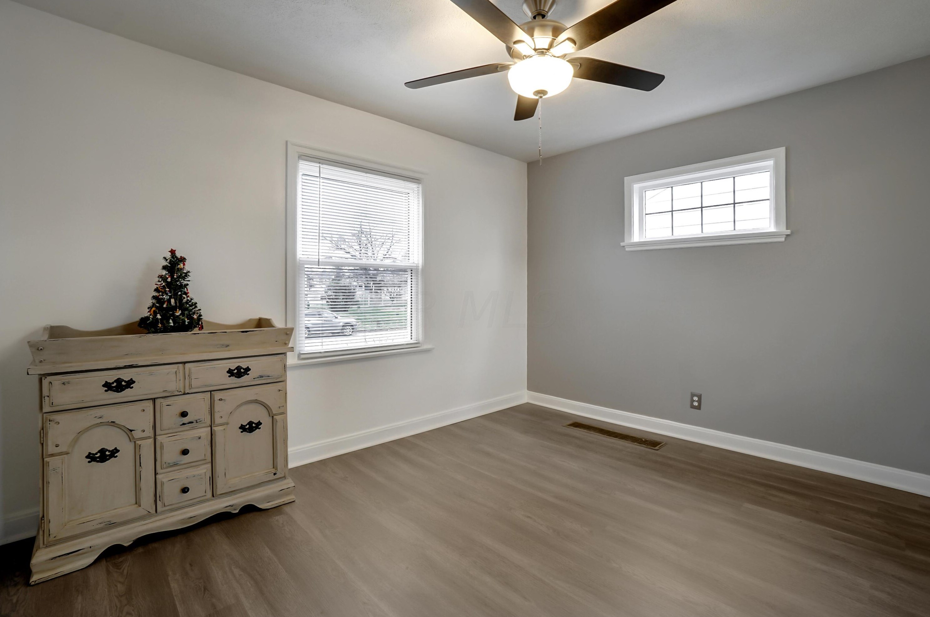 312 Brinker Ave, Columbus OH 43204-2036 exterior