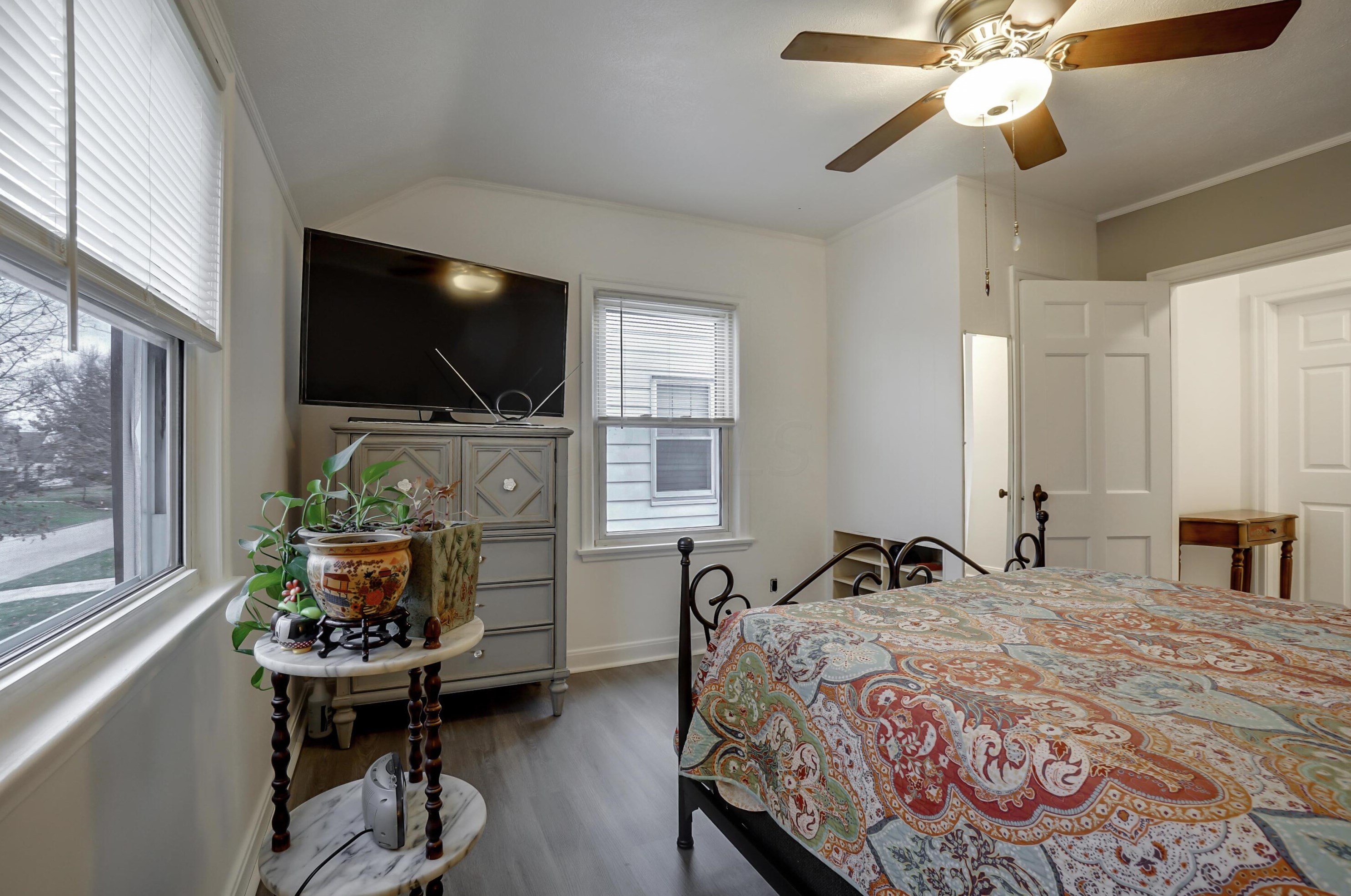 312 Brinker Ave, Columbus OH 43204-2036 exterior