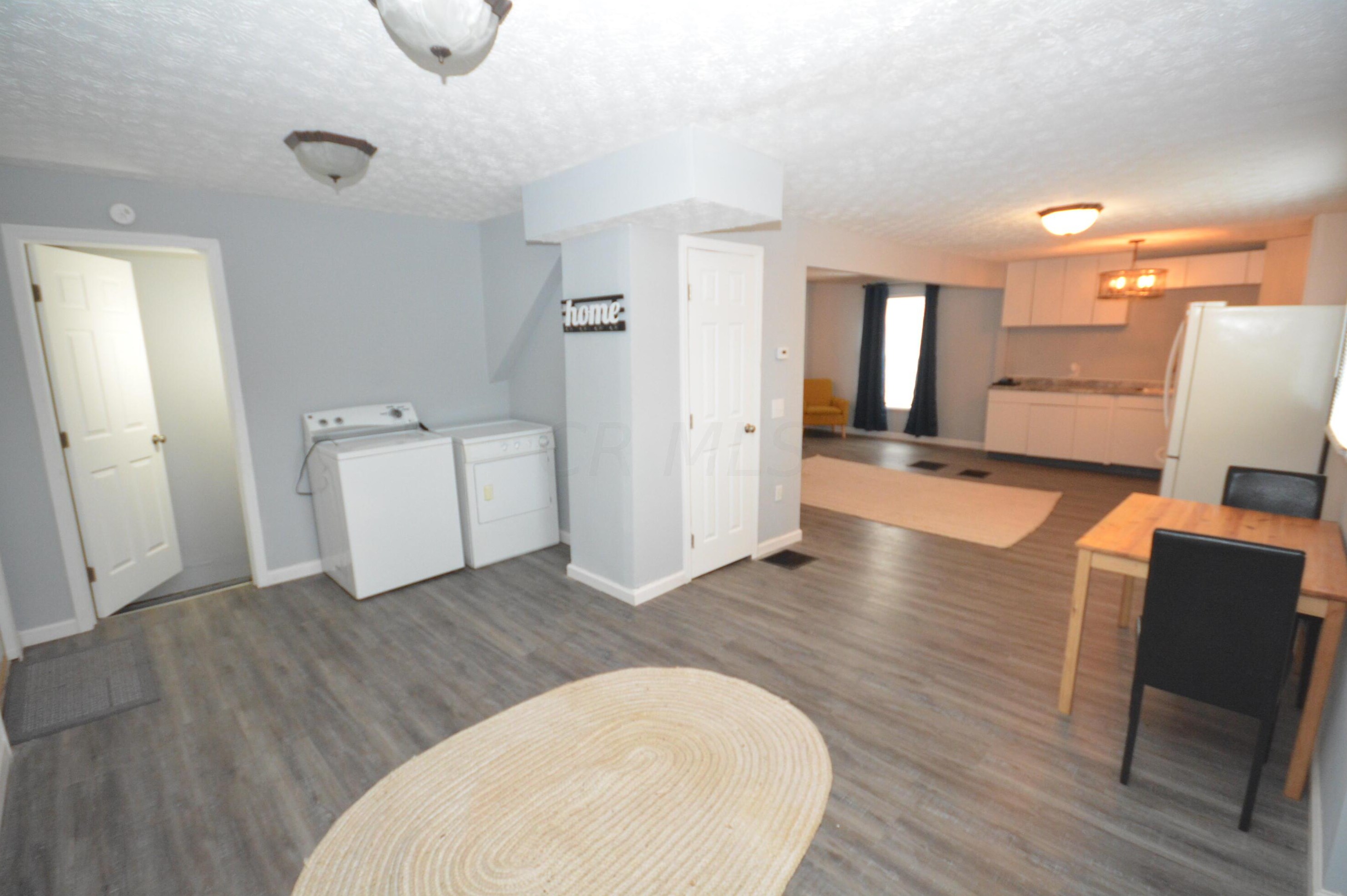 147 Nashoba Ave, Columbus OH 43223-1215 exterior