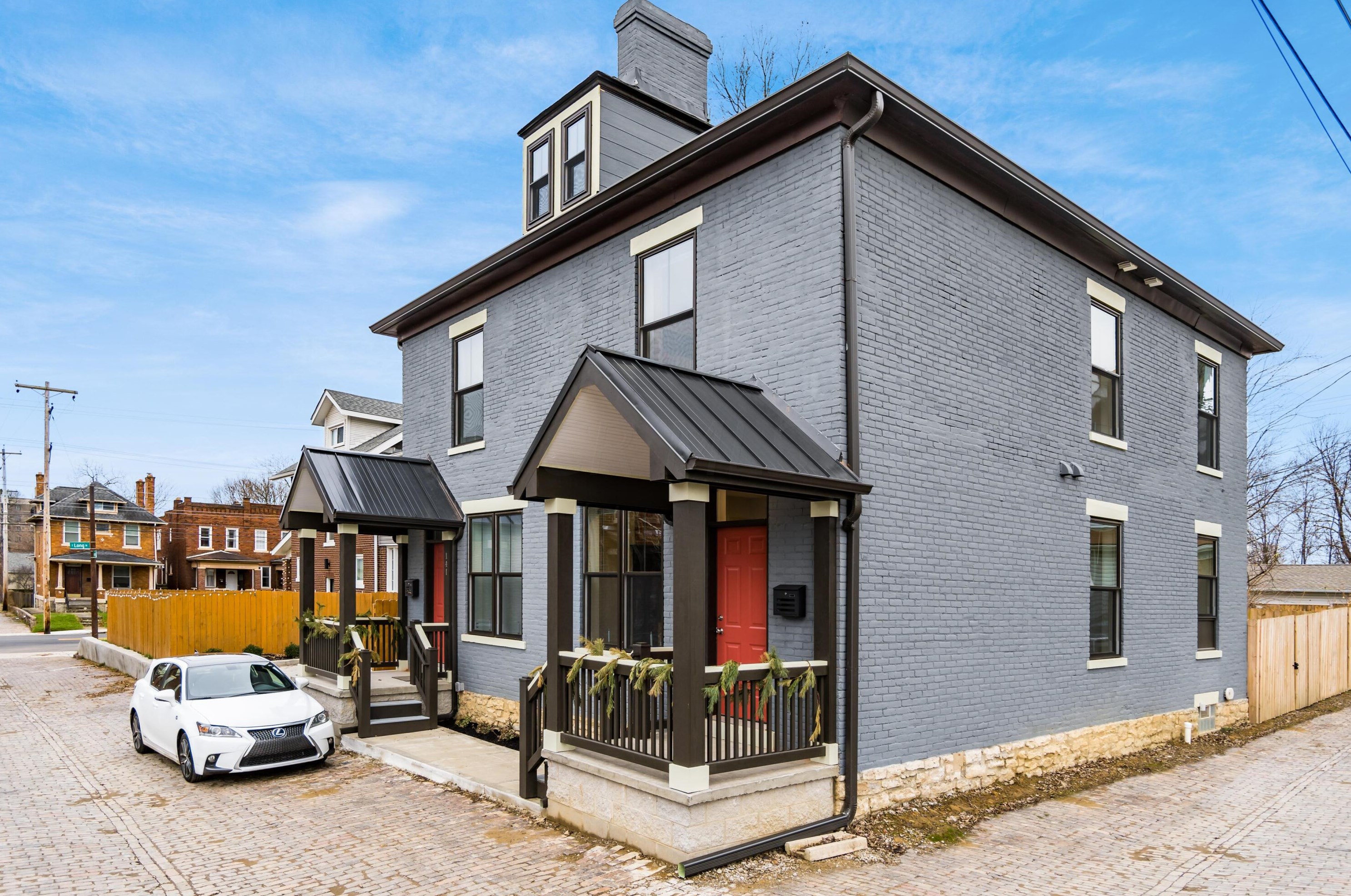 143 Hughes St, Columbus, OH 43203-1666