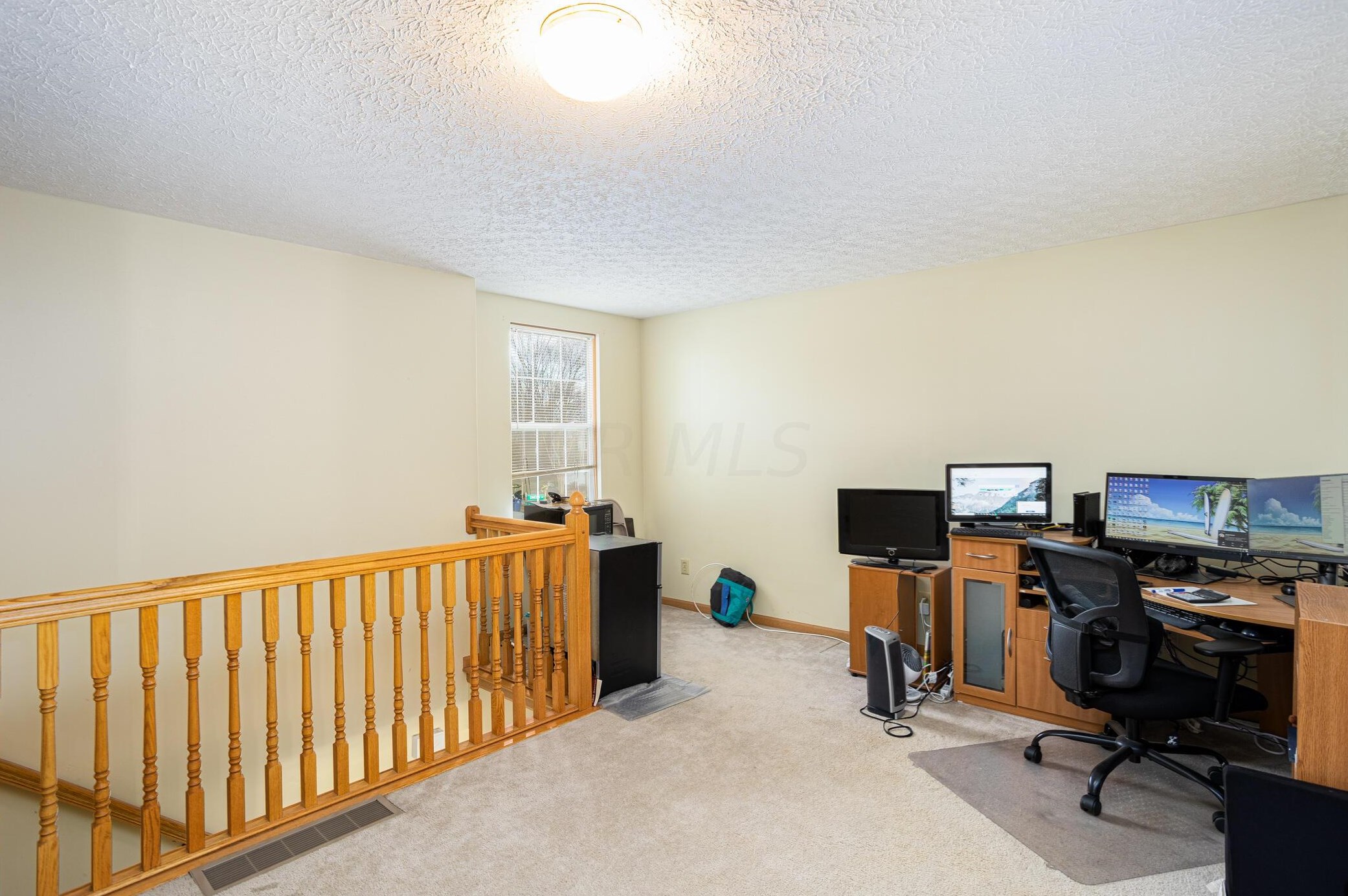 3431 Omega Dr, Columbus OH 43231-8815 exterior