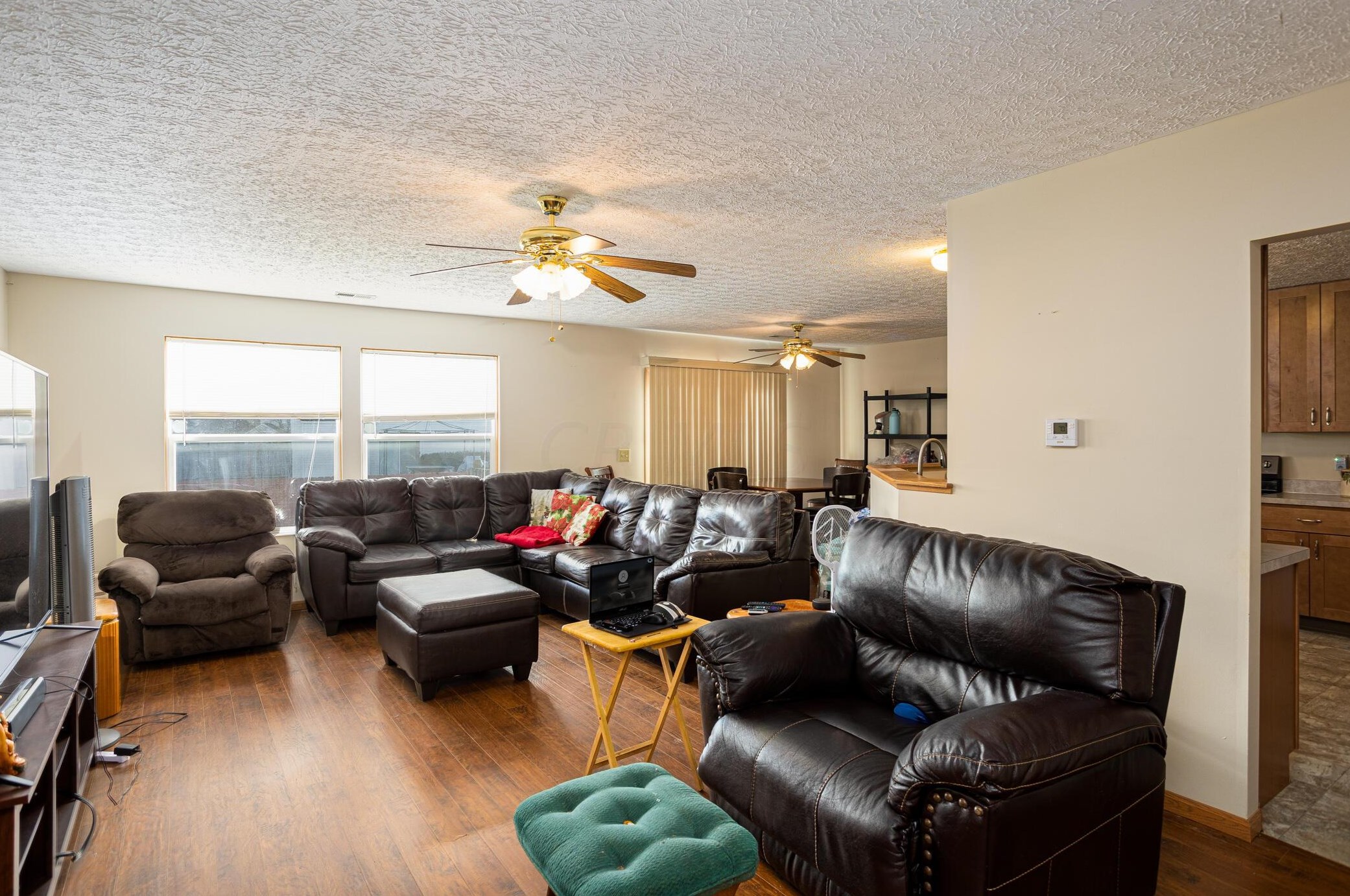 3431 Omega Dr, Columbus OH 43231-8815 exterior