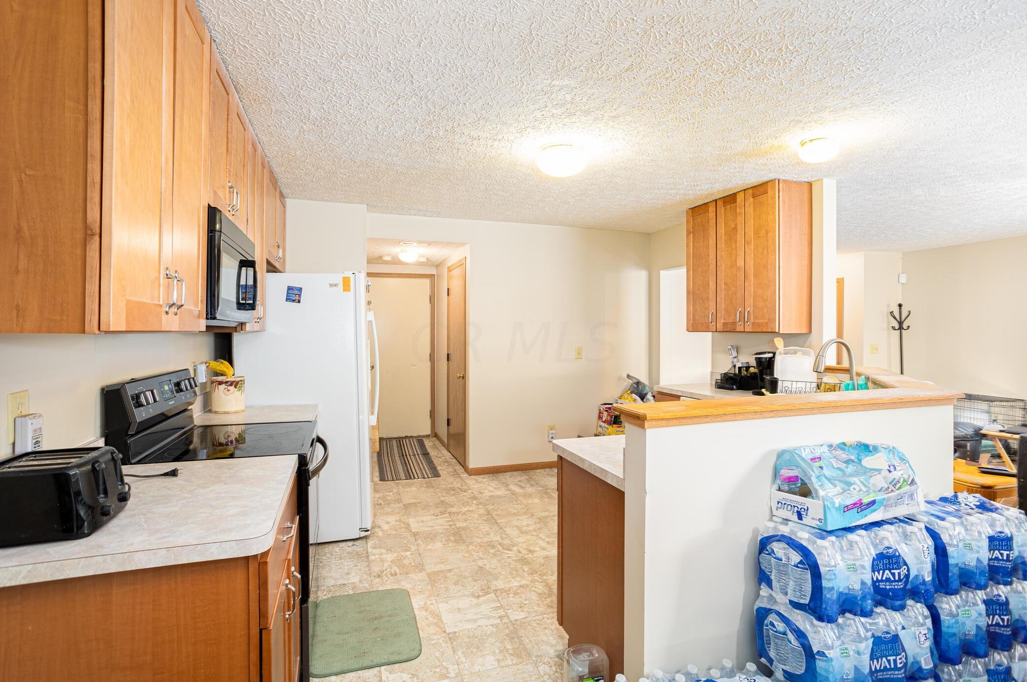 3431 Omega Dr, Columbus OH 43231-8815 exterior