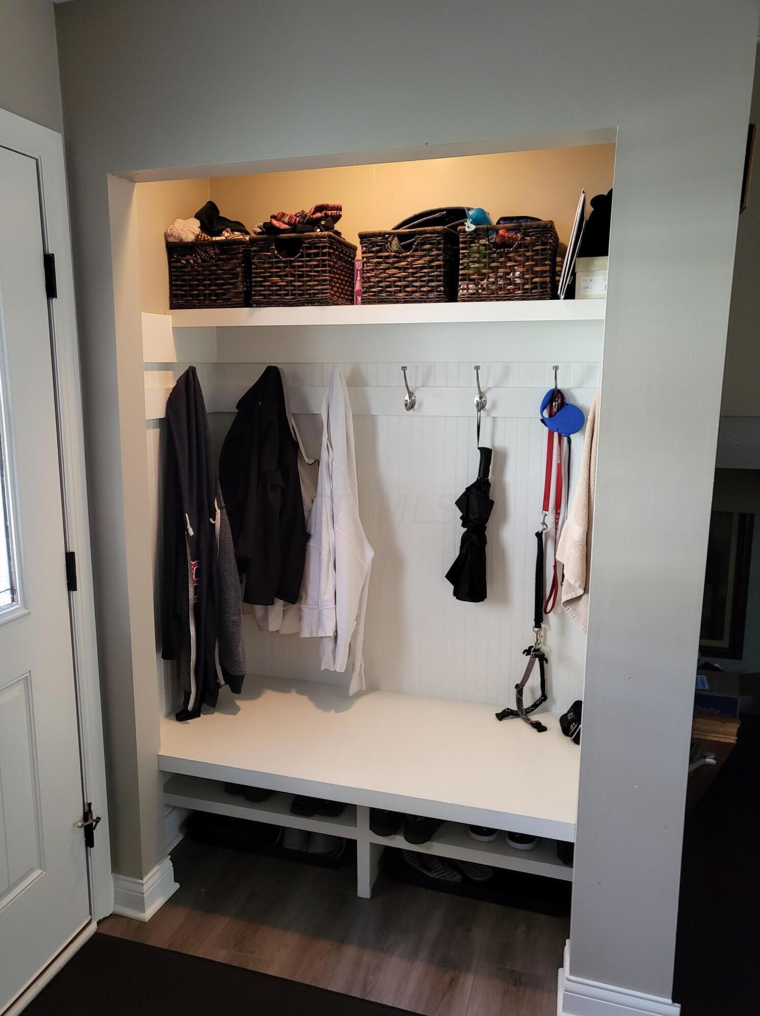 821 Riva Rdg Blvd, Columbus OH 43230-1804 exterior