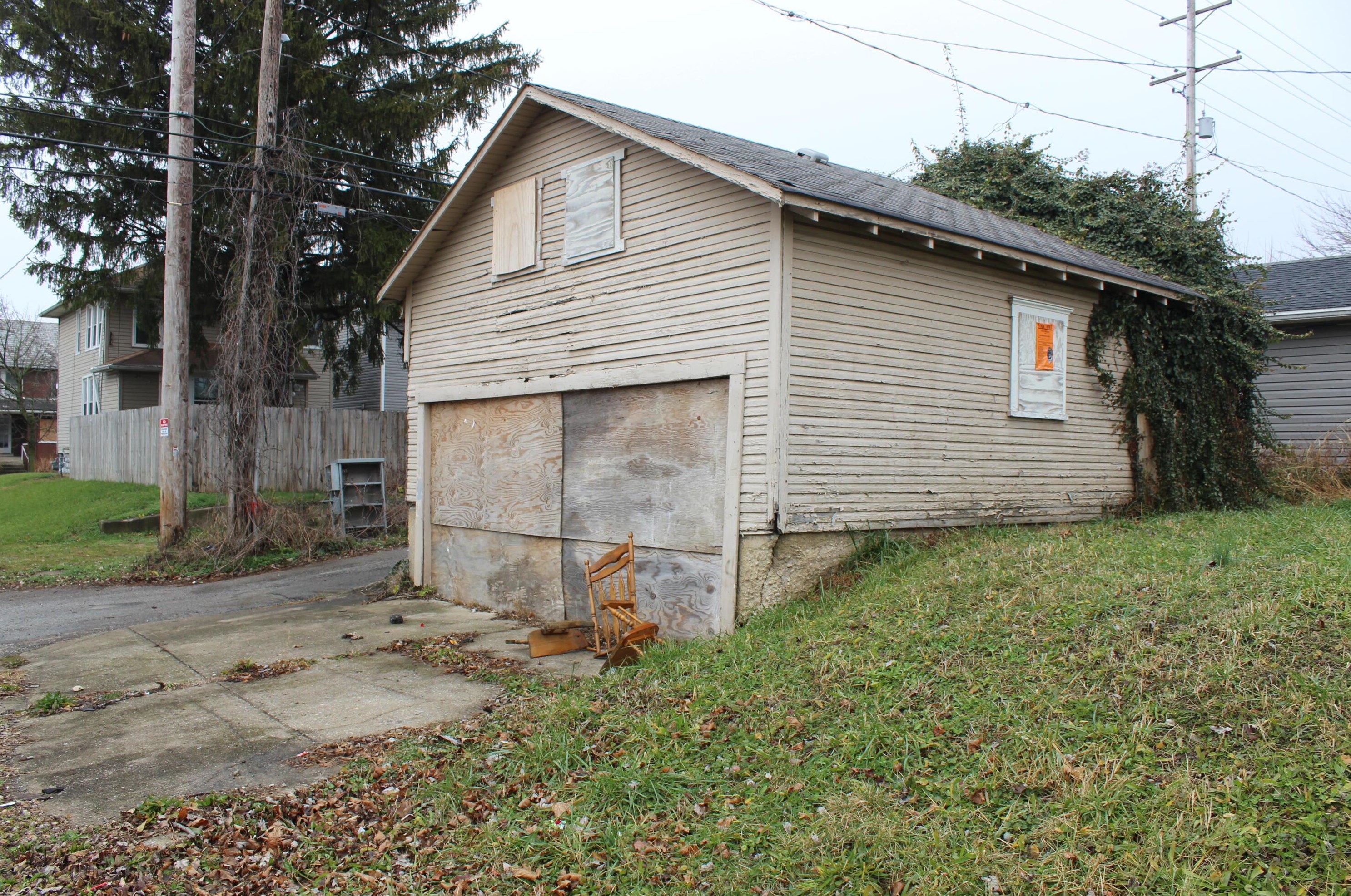 981 Gilbert St, Columbus, OH 43206