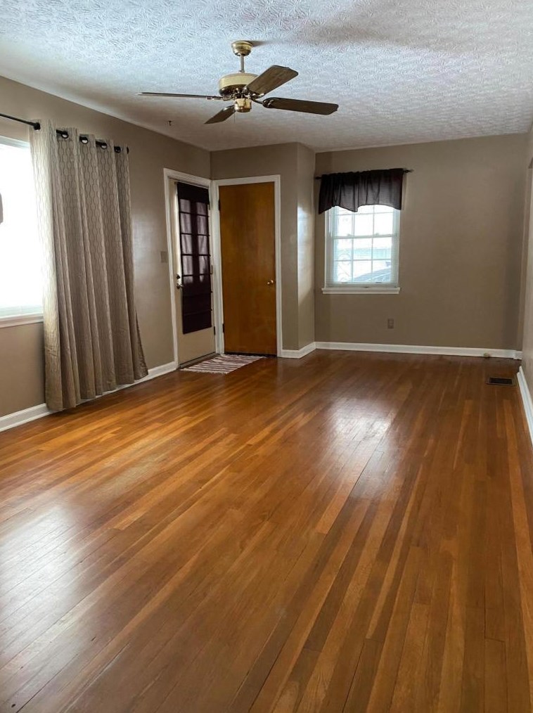 2169 Cranford Rd, Columbus OH  43221-1241 exterior