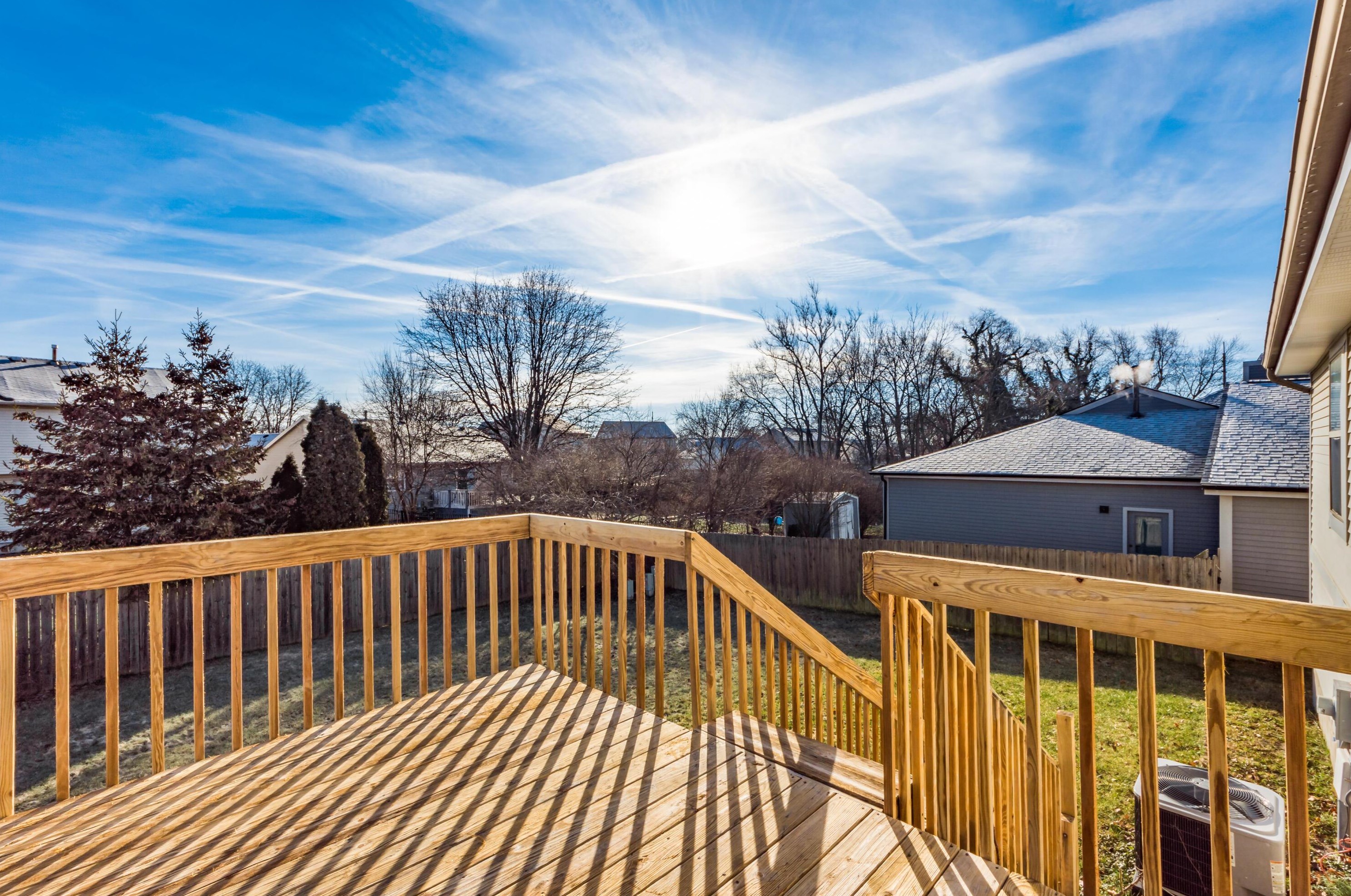 1308 Pinnacle Dr, Columbus OH 43204-1776 exterior