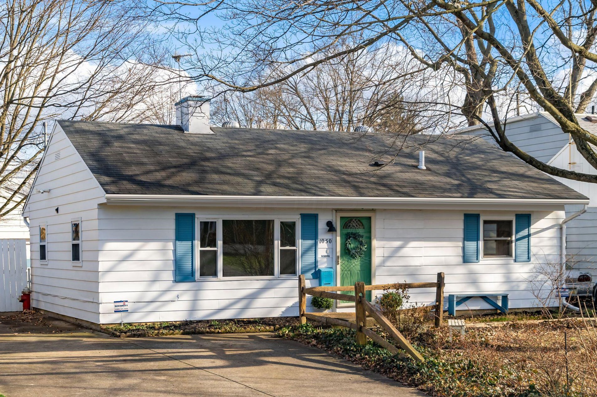 1050 Ashburton Rd, Columbus, OH 43227-1031