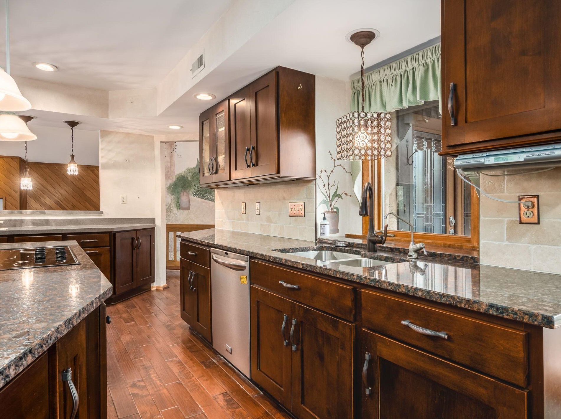 730 Old Oak Trce, Columbus OH 43235-1760 exterior