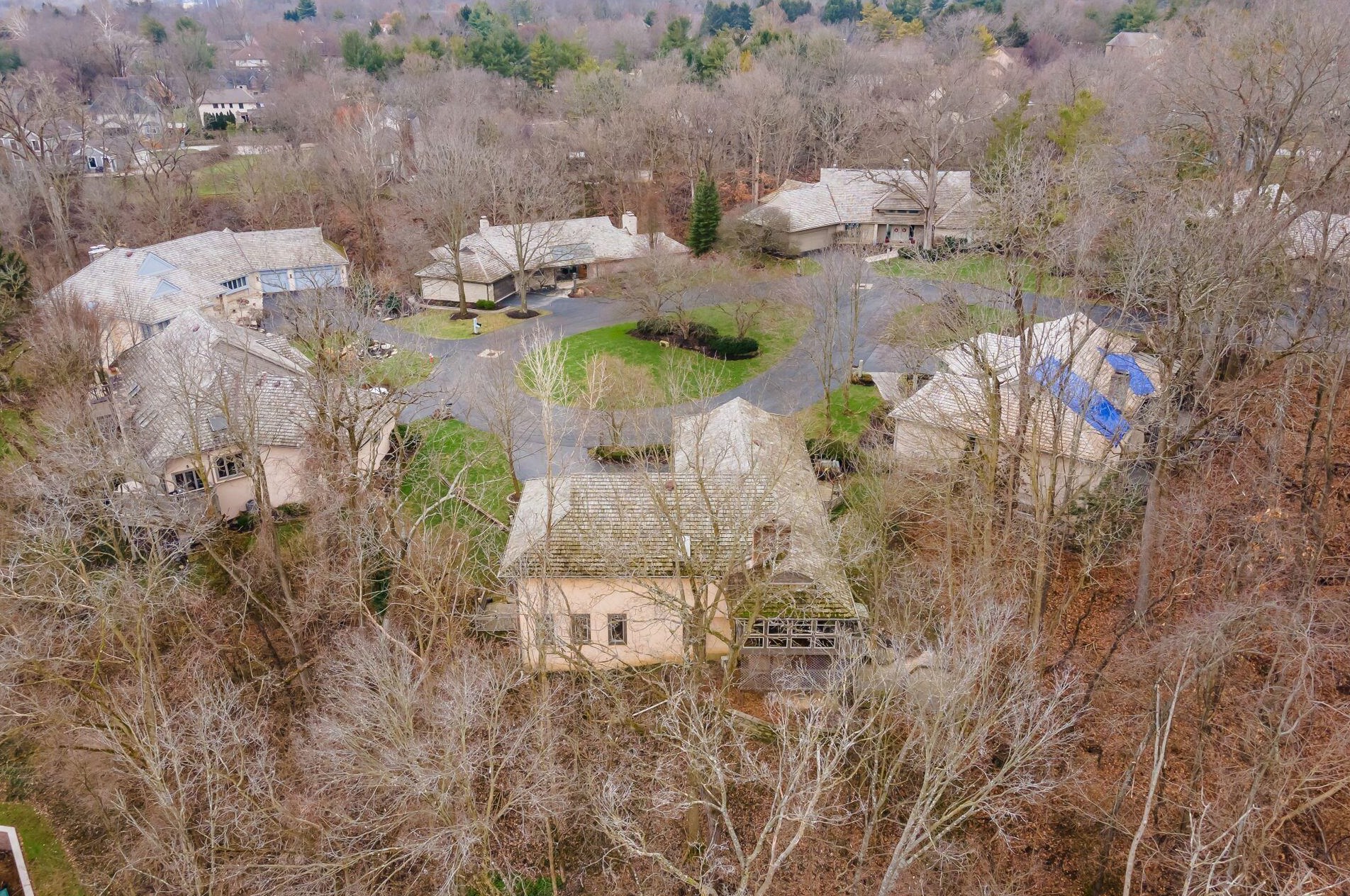 730 Old Oak Trce, Columbus OH 43235-1760 exterior