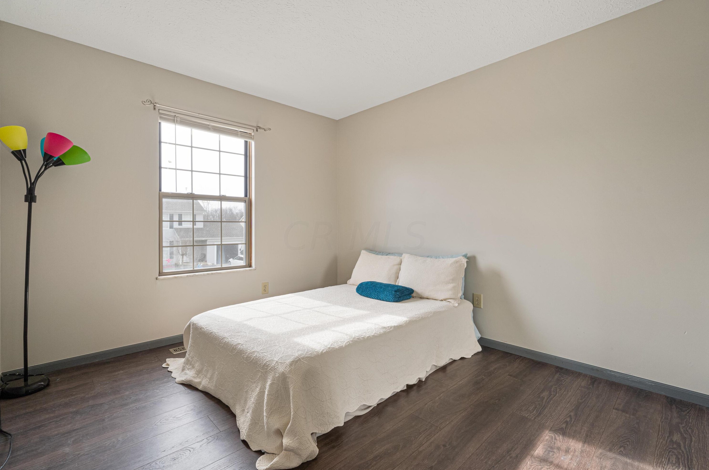 1124 Rendezvous Ln, Columbus OH 43207-7208 exterior