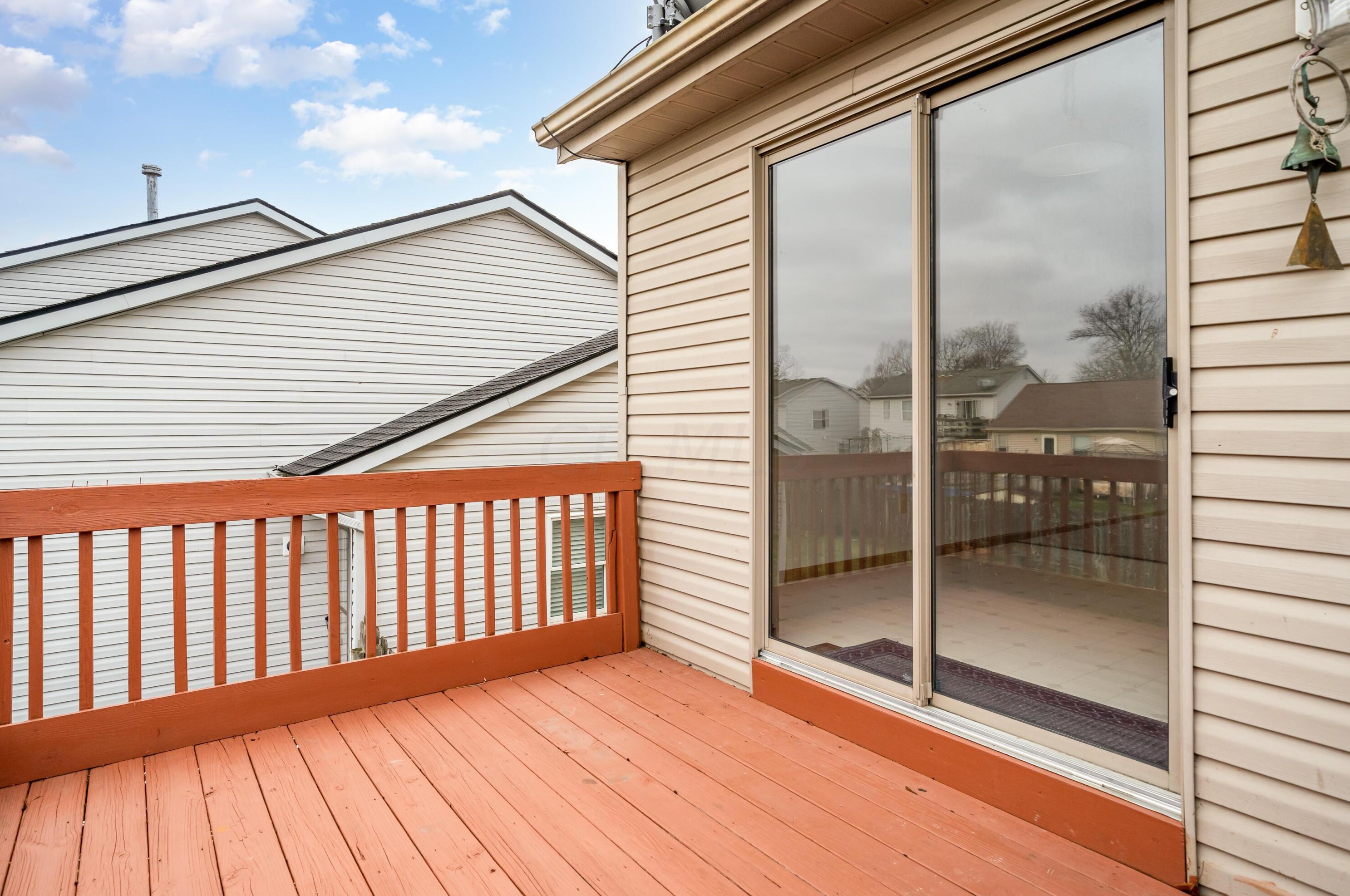 1124 Rendezvous Ln, Columbus OH 43207-7208 exterior