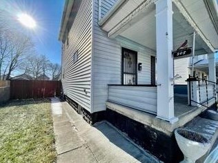 505 Southwood Ave, Columbus OH 43207-1058 exterior