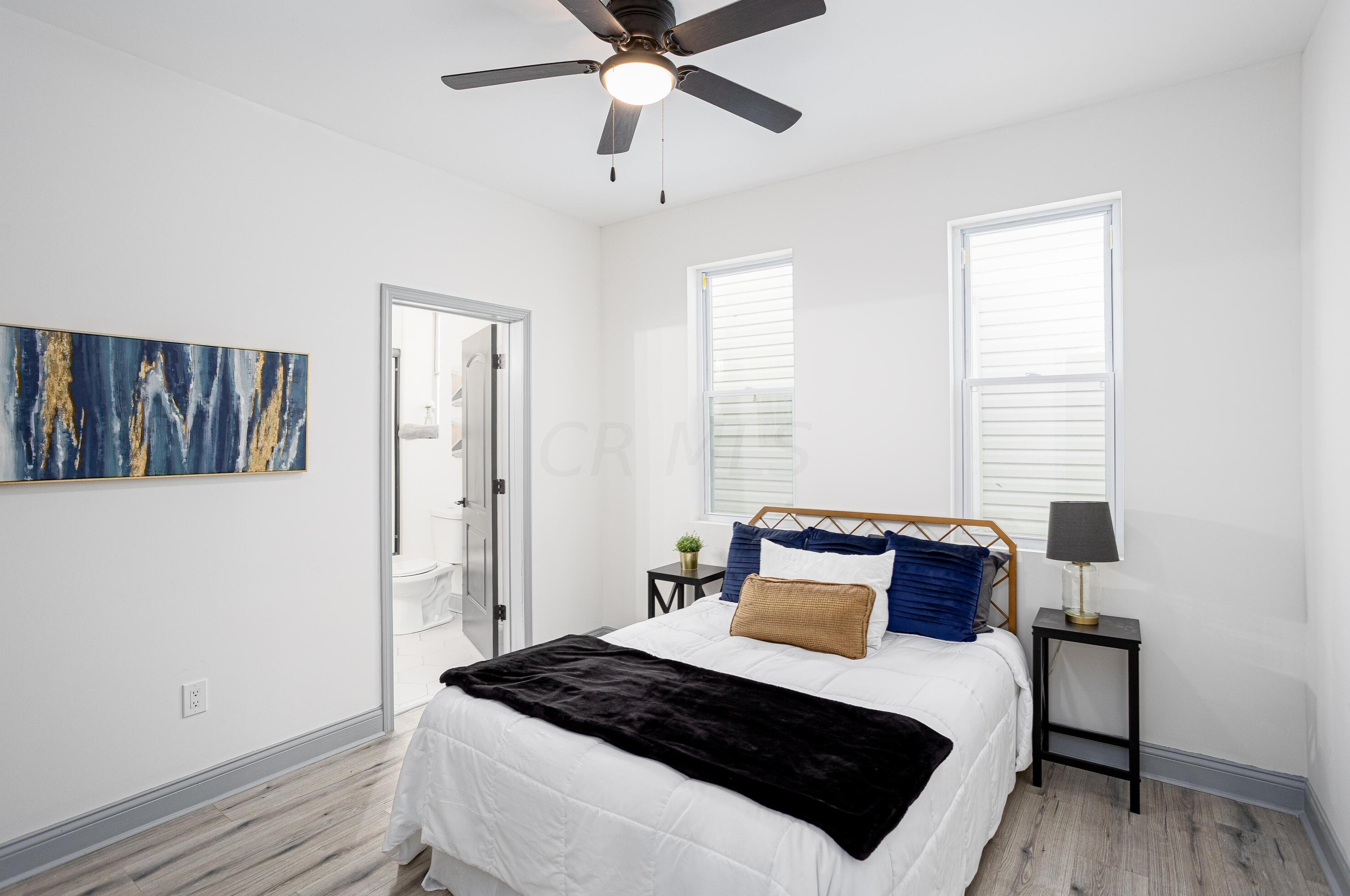 609 Gilbert St, Columbus OH  43205-2616 exterior