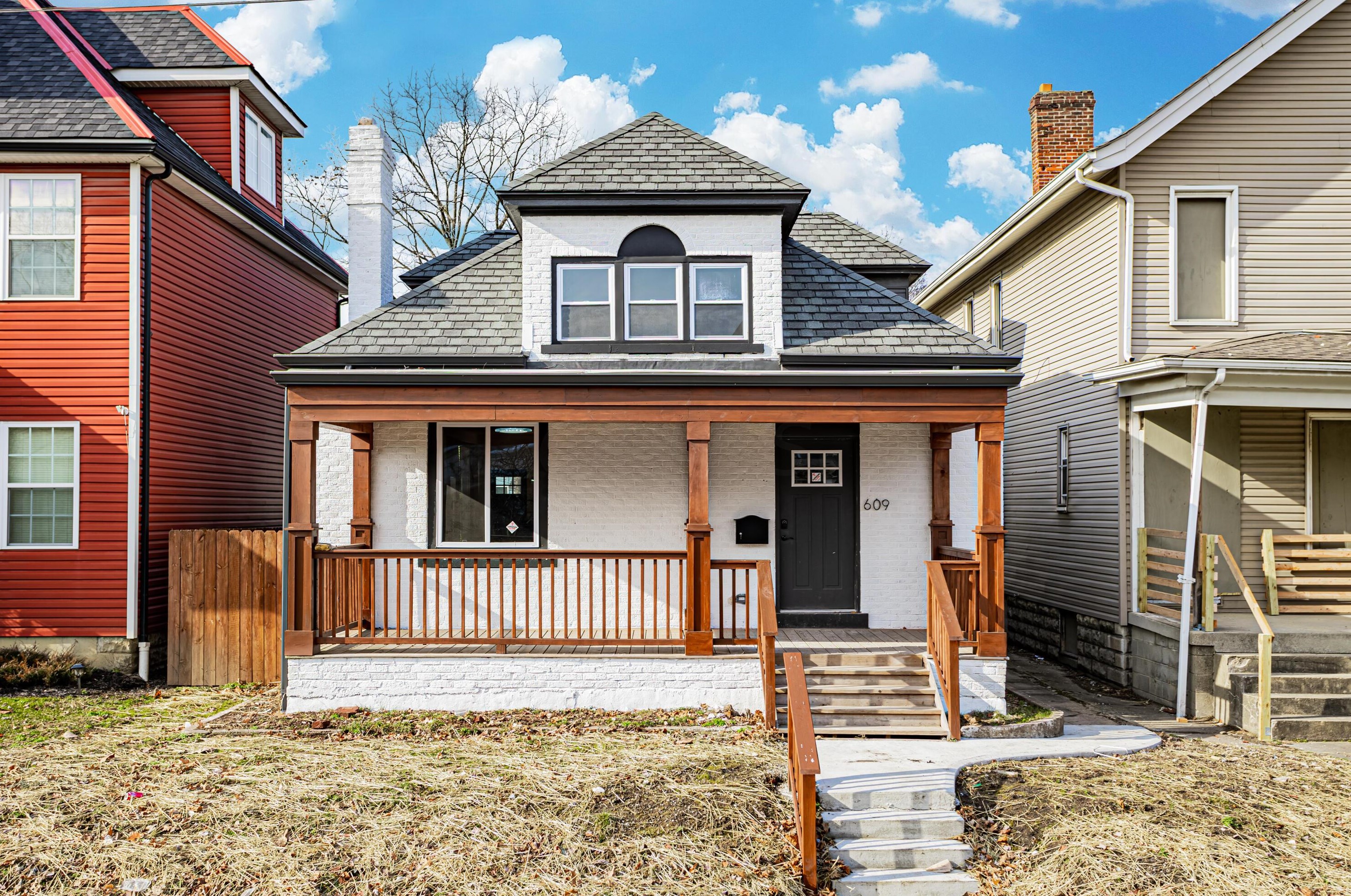 609 Gilbert St, Columbus OH  43205-2616 exterior