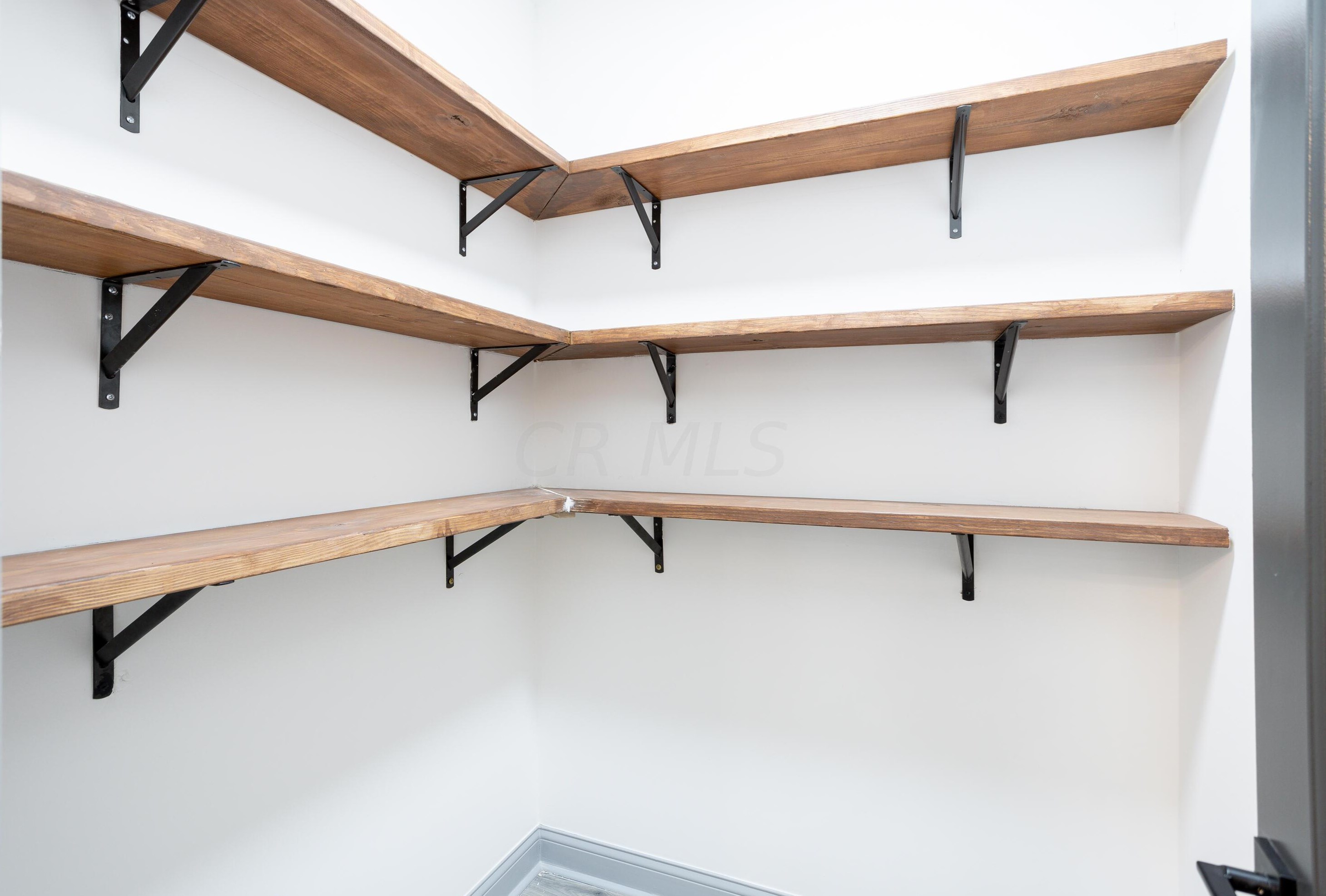 609 Gilbert St, Columbus OH  43205-2616 exterior