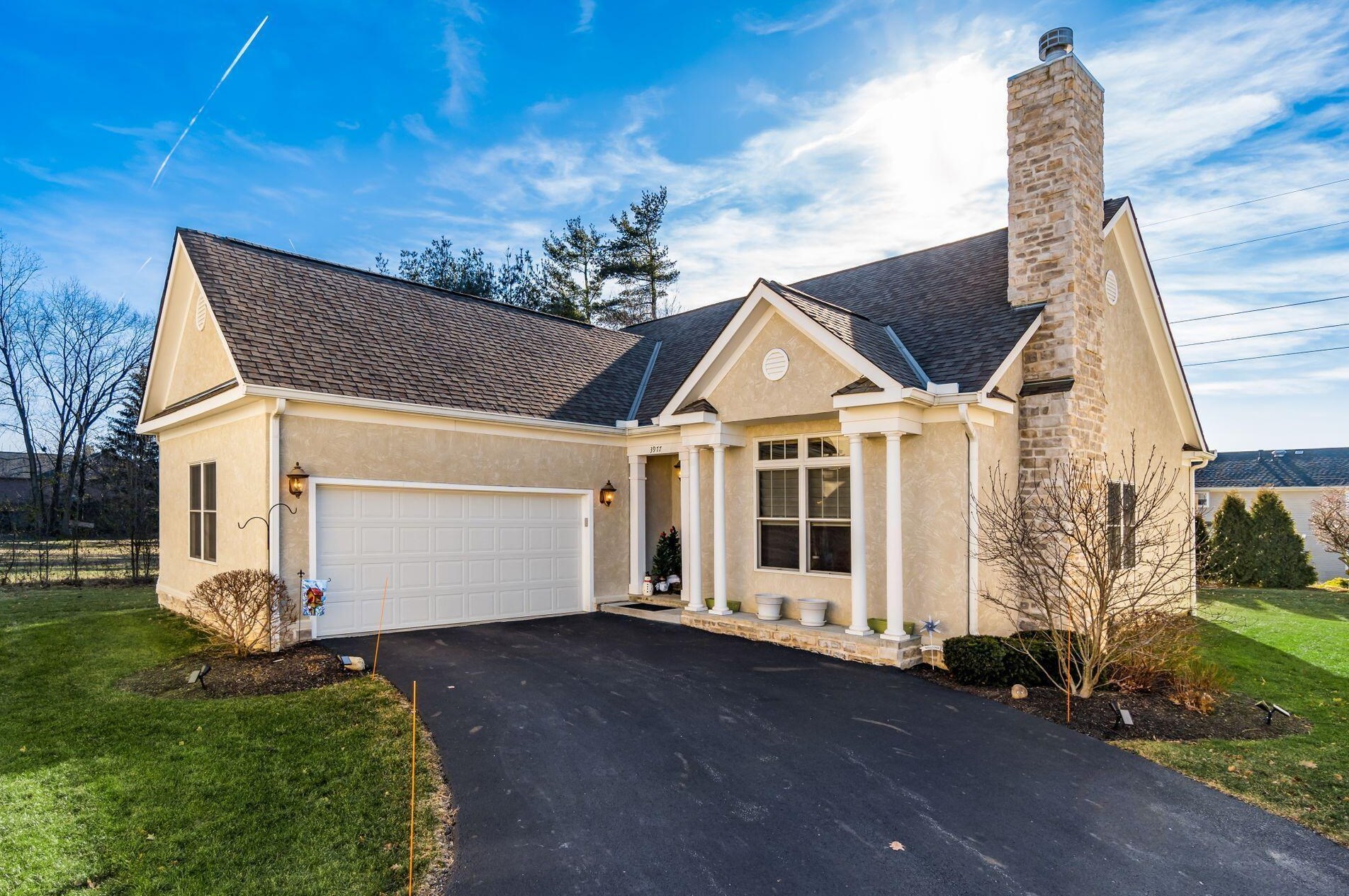 3977 Chelsea Brg Ln, Columbus OH 43230 exterior