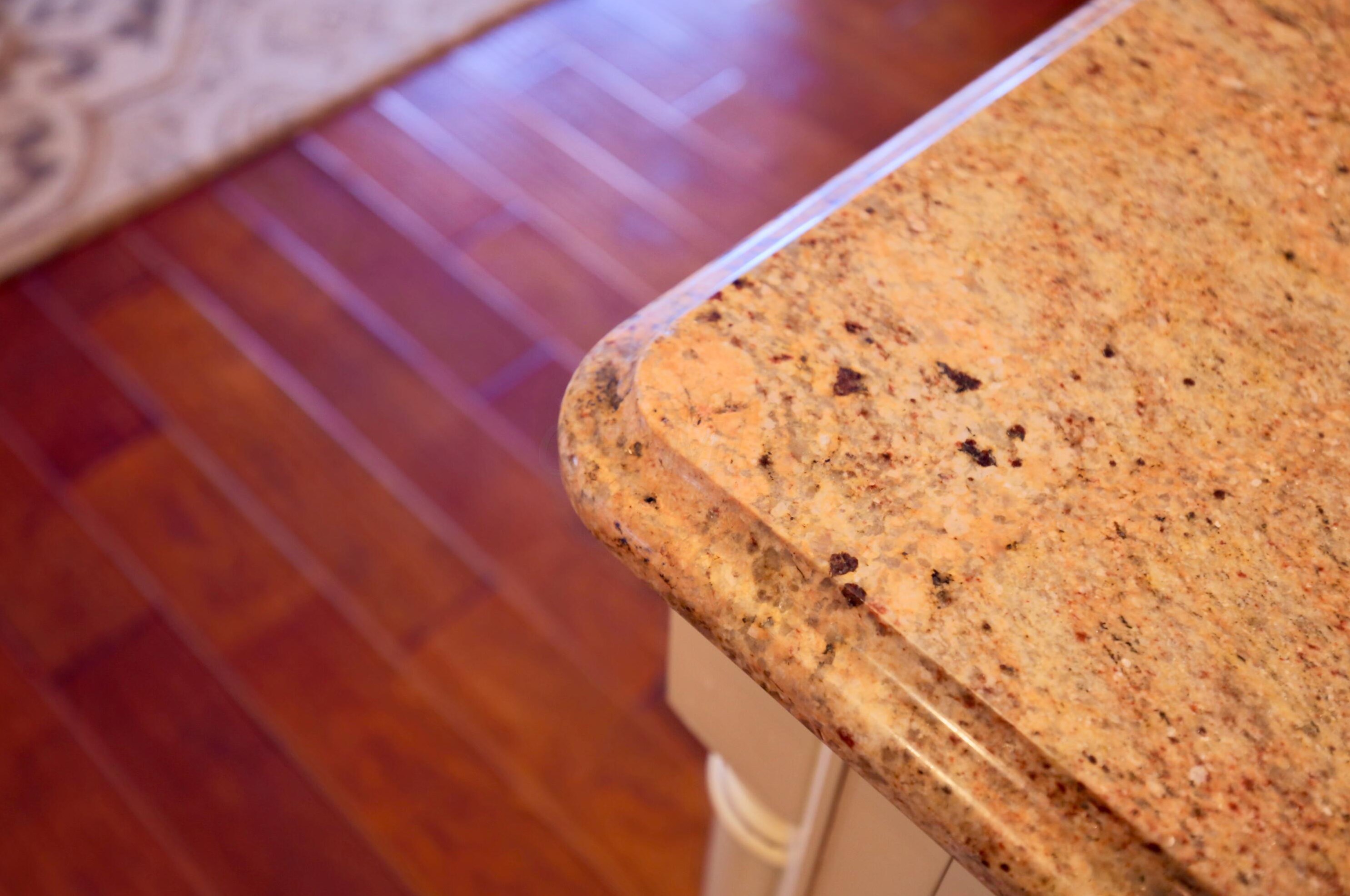 1503 Mdw Dr, Lancaster OH 43130-8280 exterior