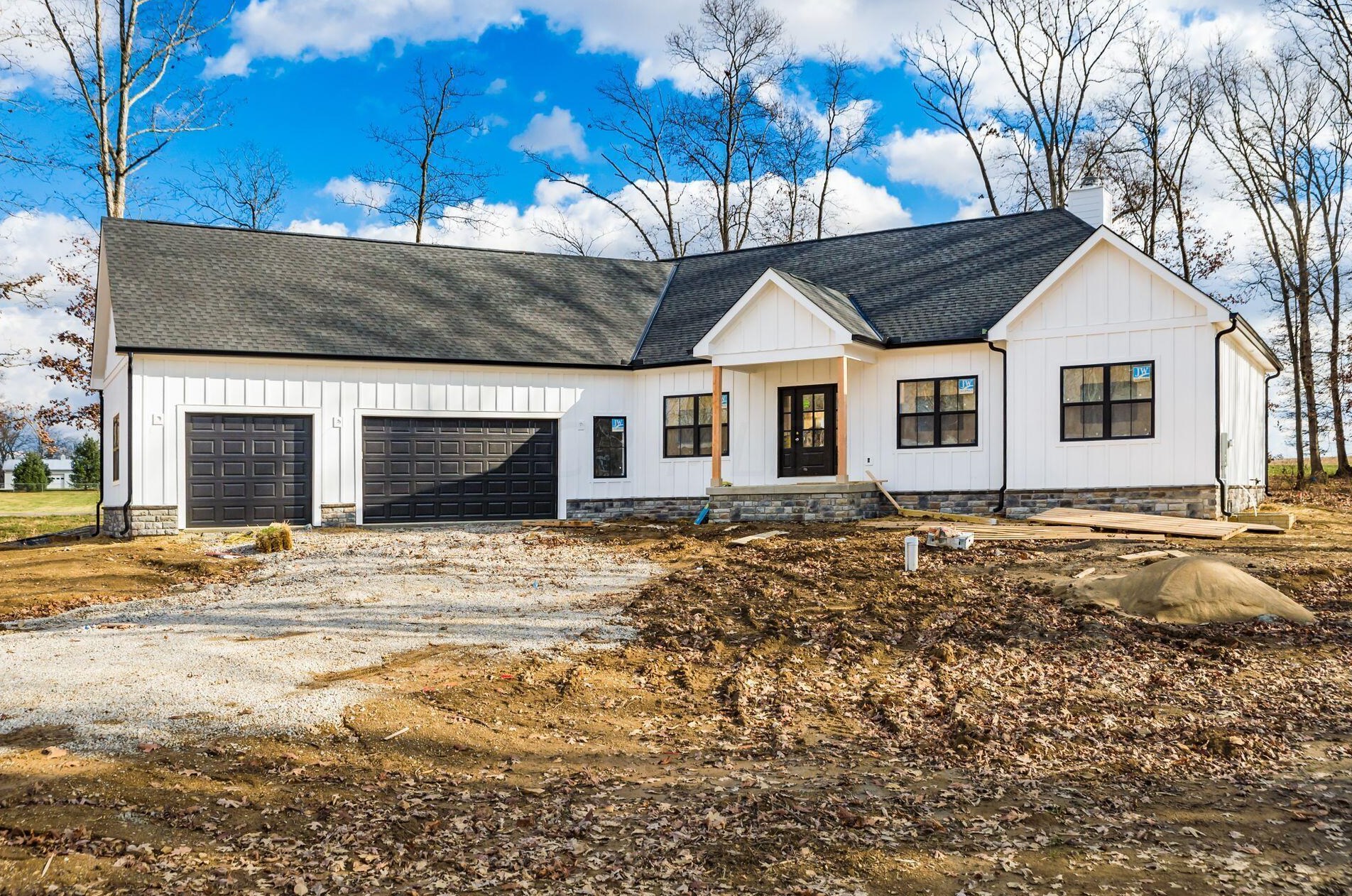 10125 Split Rock Ct, Orient, OH 43146
