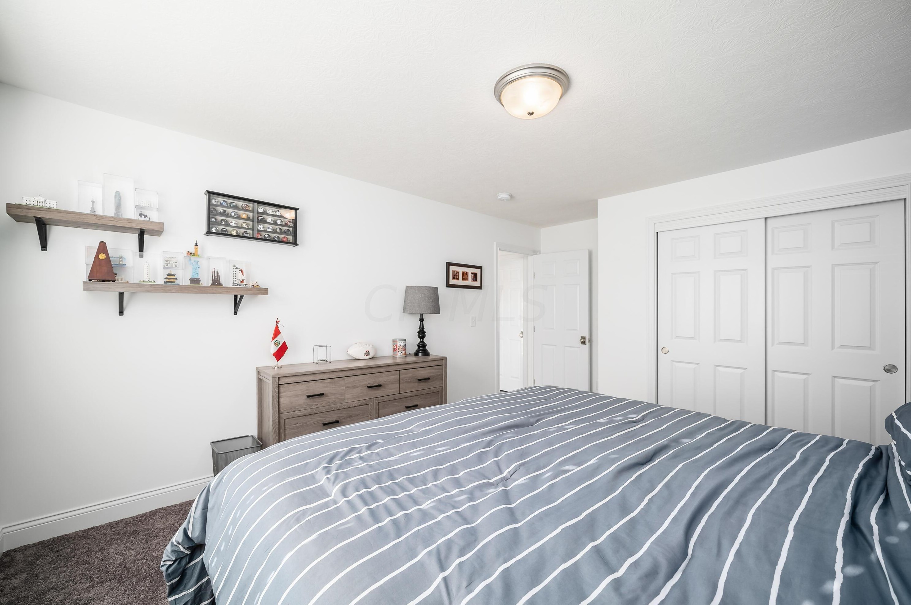 3766 Earl Ave, Columbus OH 43219-3620 exterior