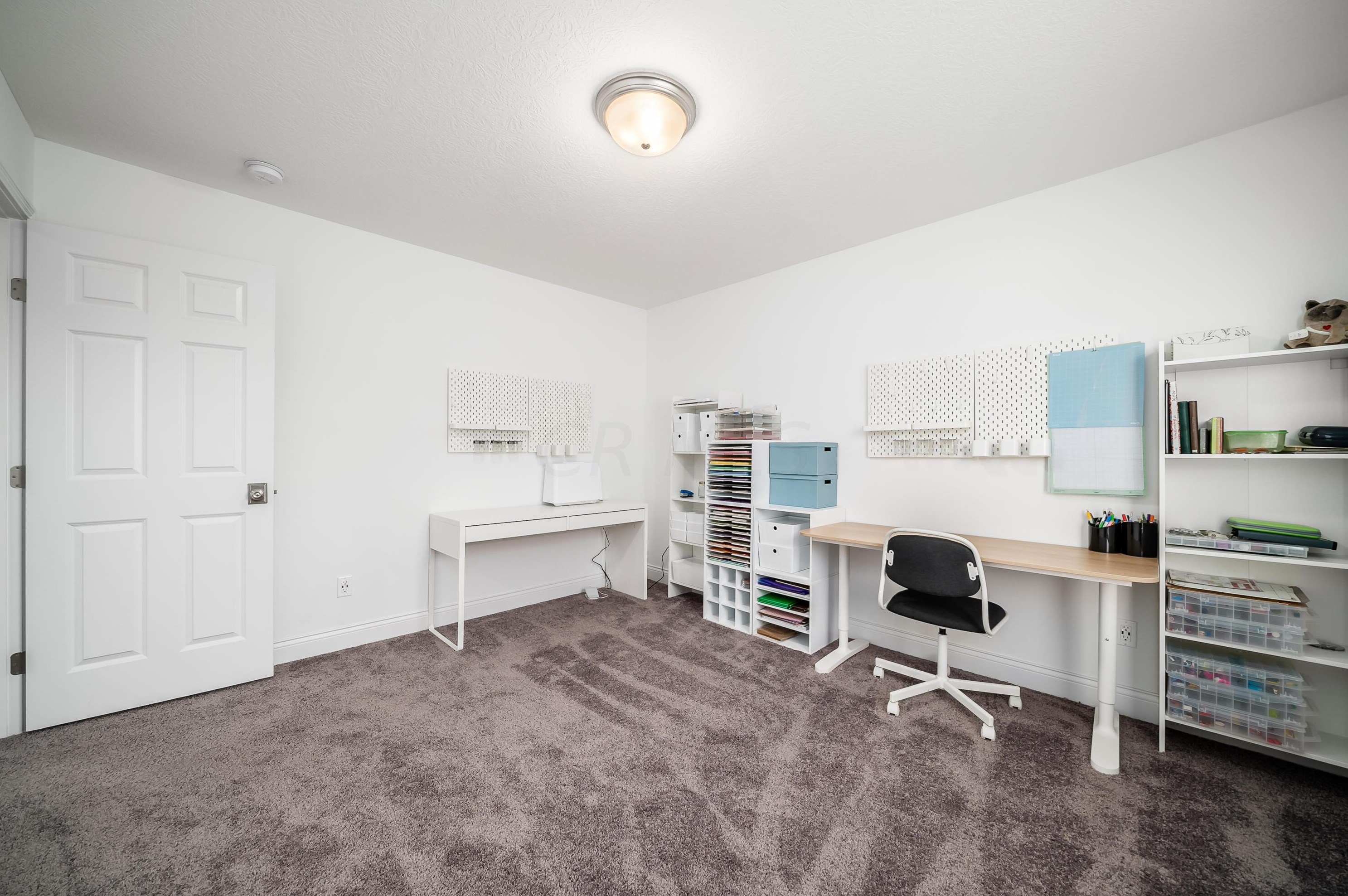 3766 Earl Ave, Columbus OH 43219-3620 exterior