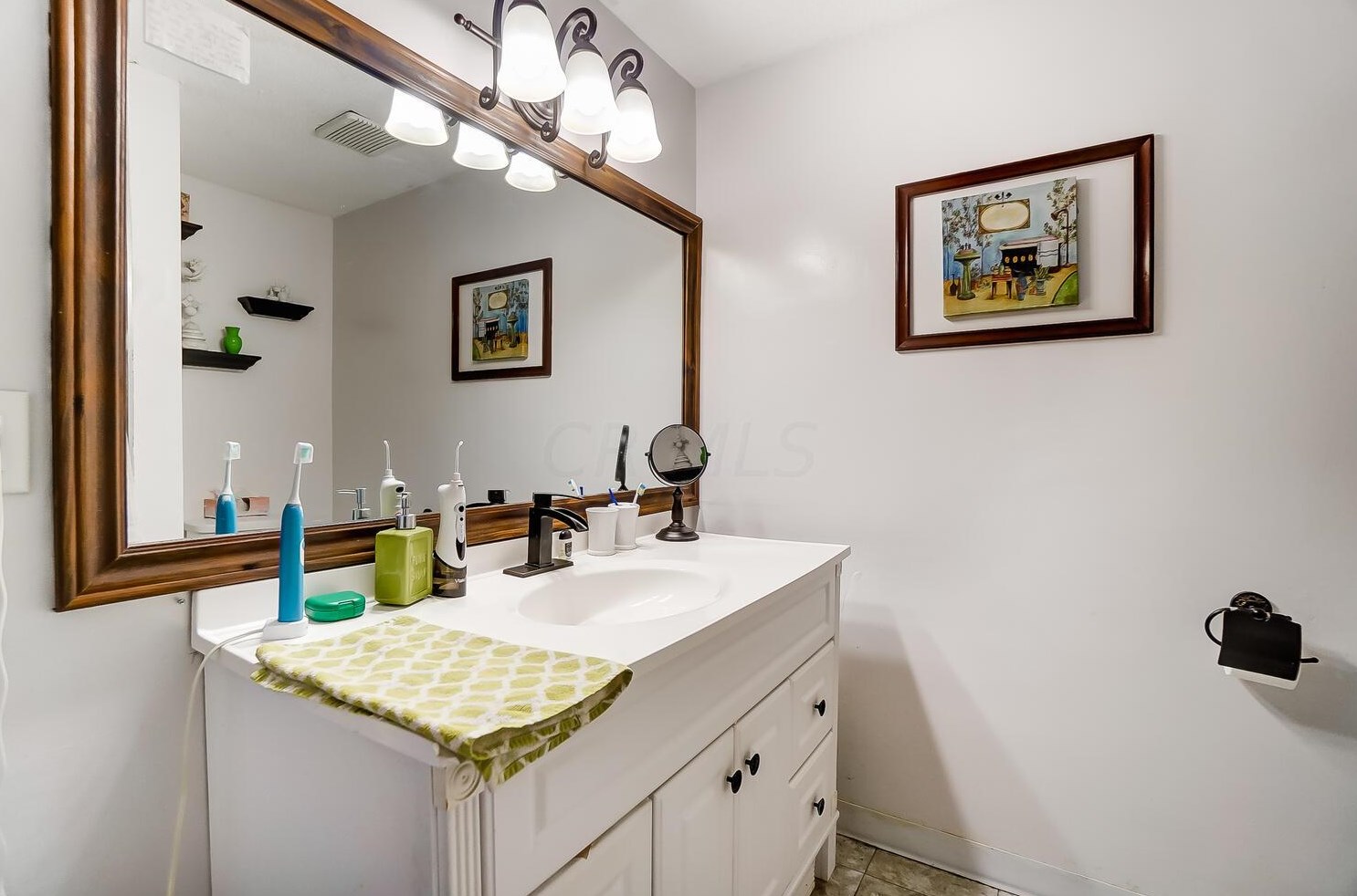 4863 Northtowne Blvd, Columbus OH 43229-5342 exterior