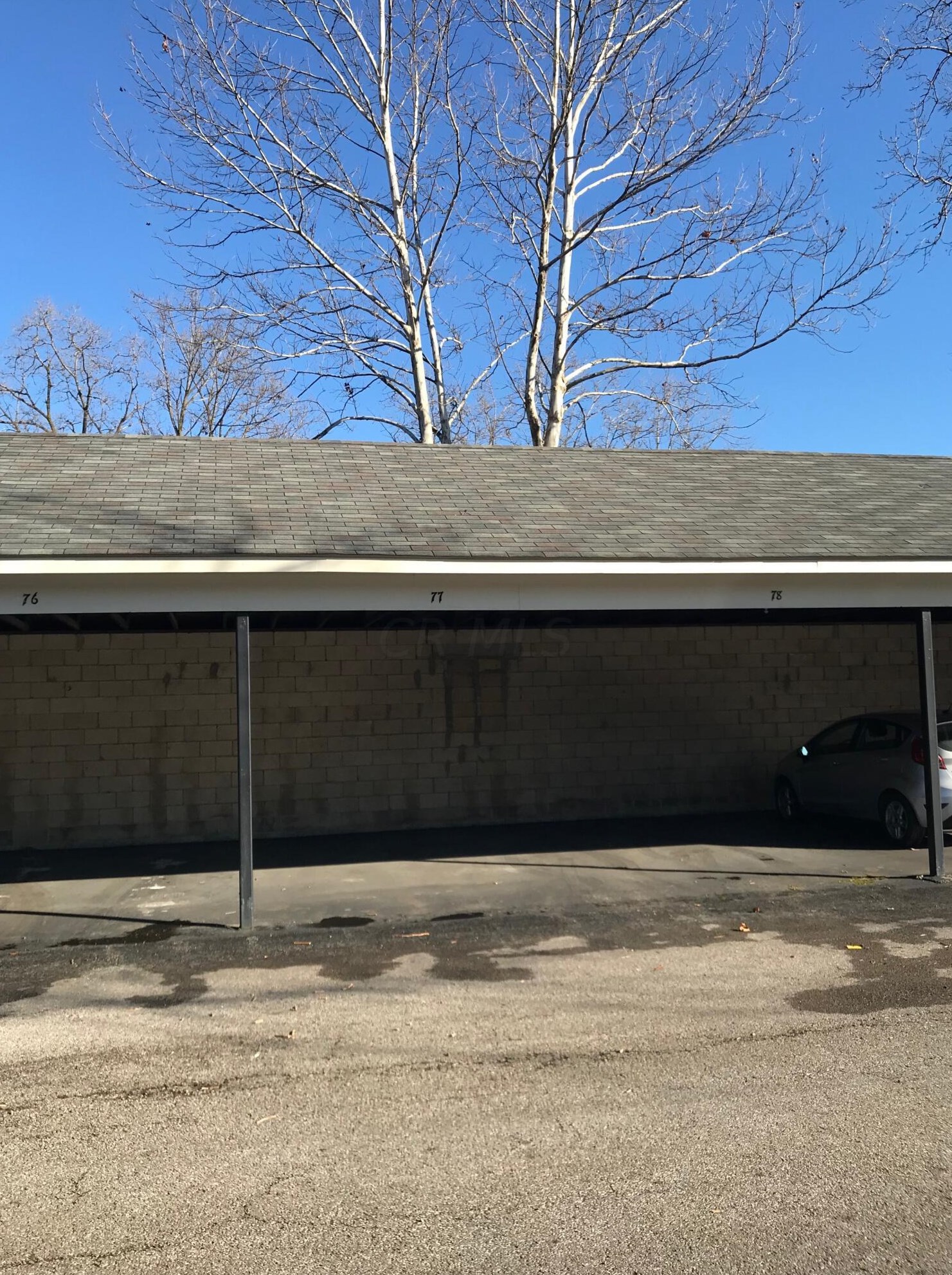 892 Chatham Ln, Columbus OH  43221-2423 exterior