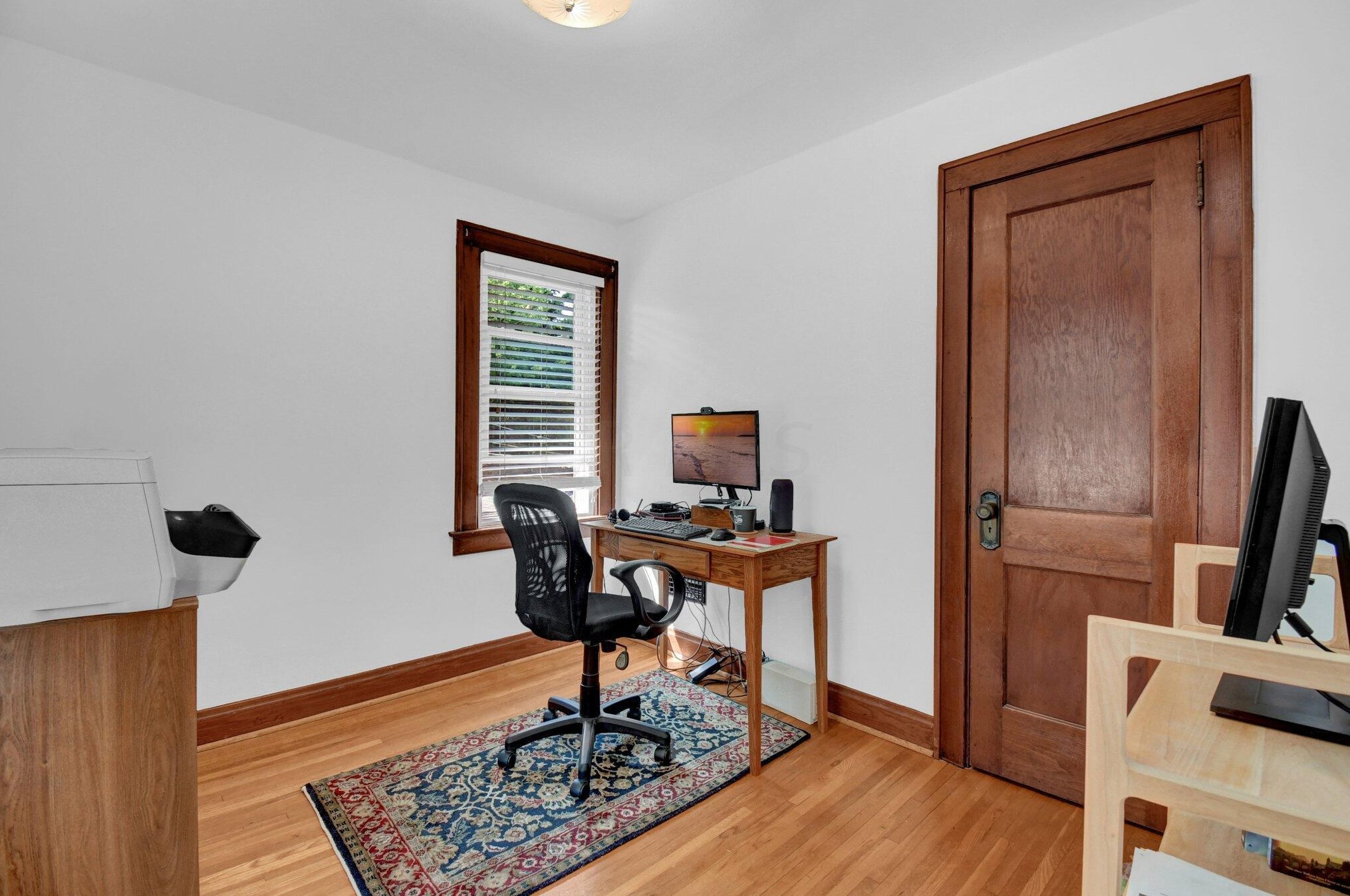 519 Milford Ave, Columbus OH 43202-1311 exterior