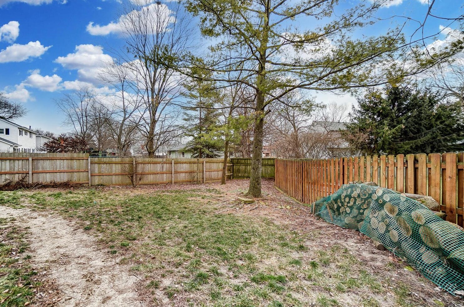 1787 Hillandale Ave, Columbus OH 43229-1442 exterior