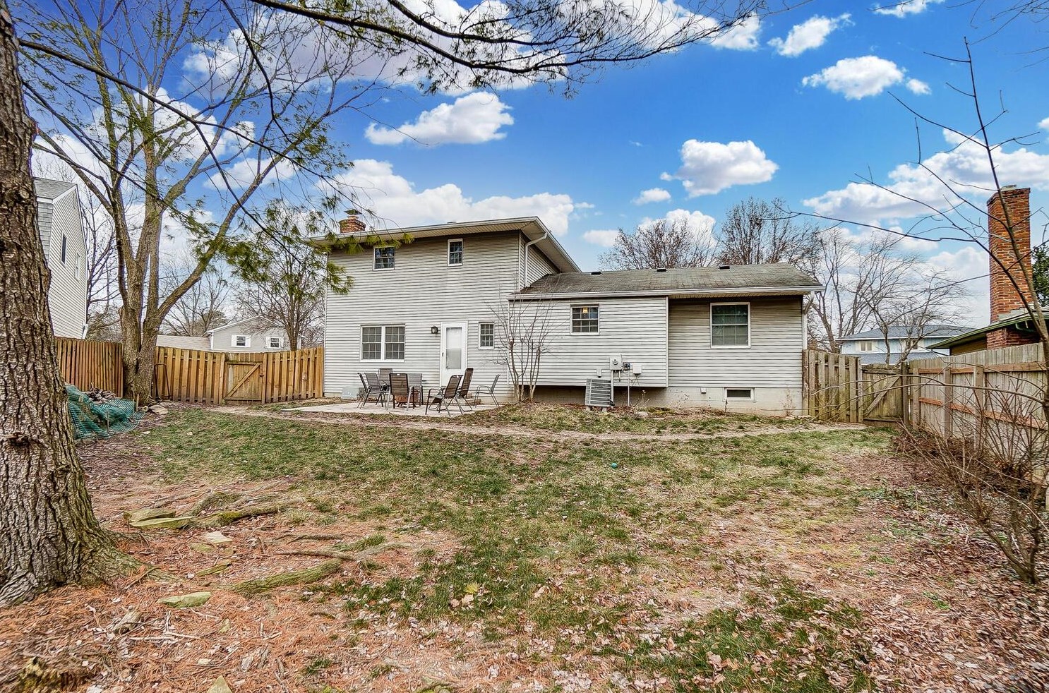 1787 Hillandale Ave, Columbus OH 43229-1442 exterior