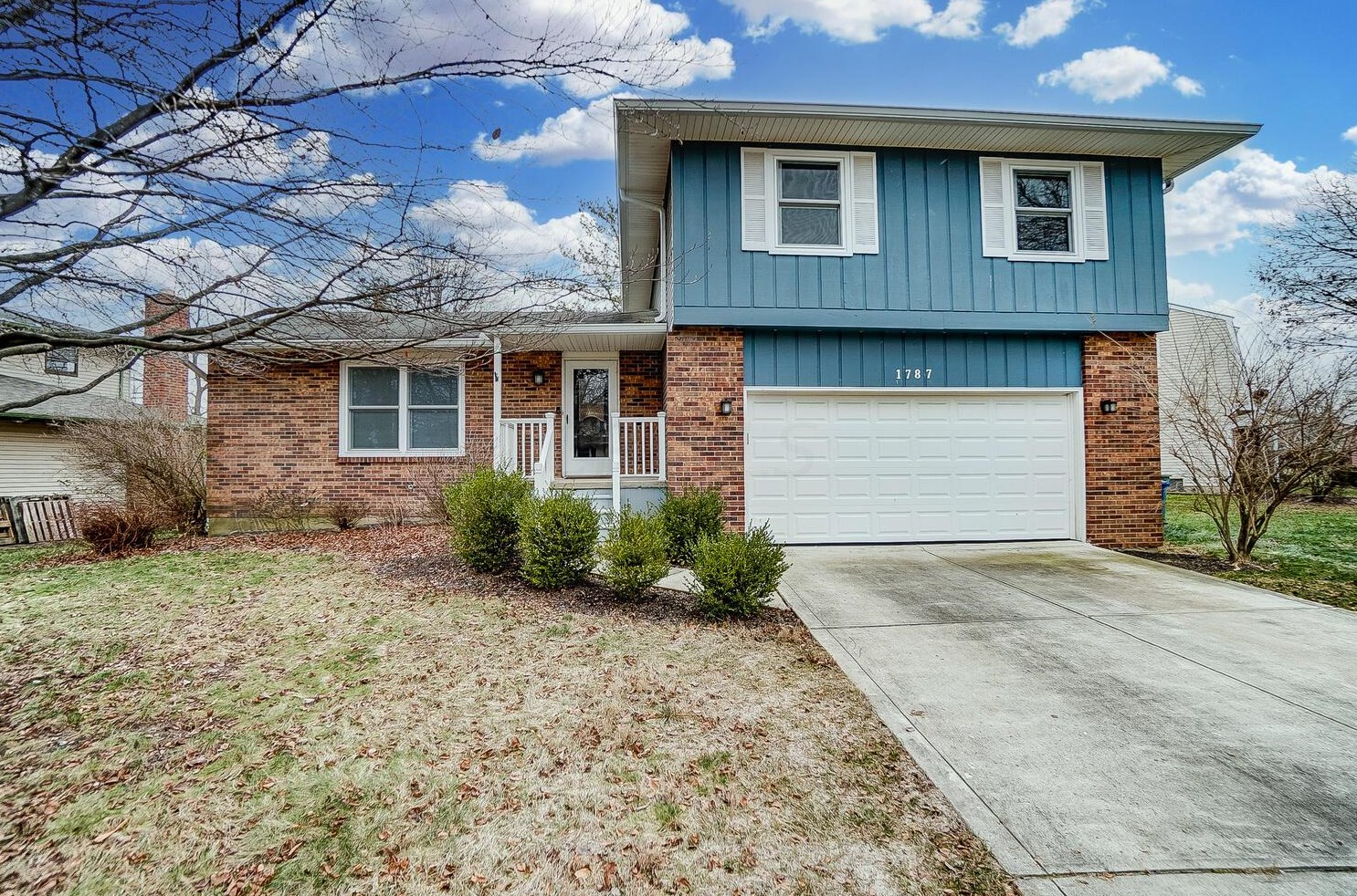 1787 Hillandale Ave, Columbus, OH 43229-1413