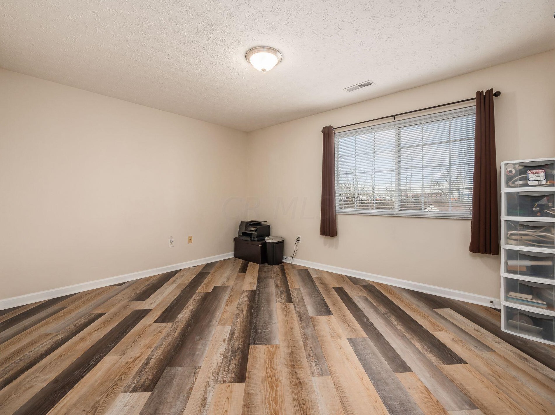 1955 Fortstone Ln, Columbus OH exterior