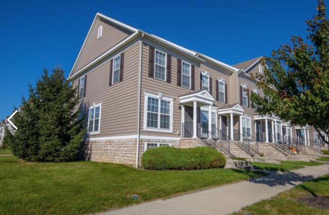 5255 Royal Arch Cascade Dr, Dublin, OH 43016-6273