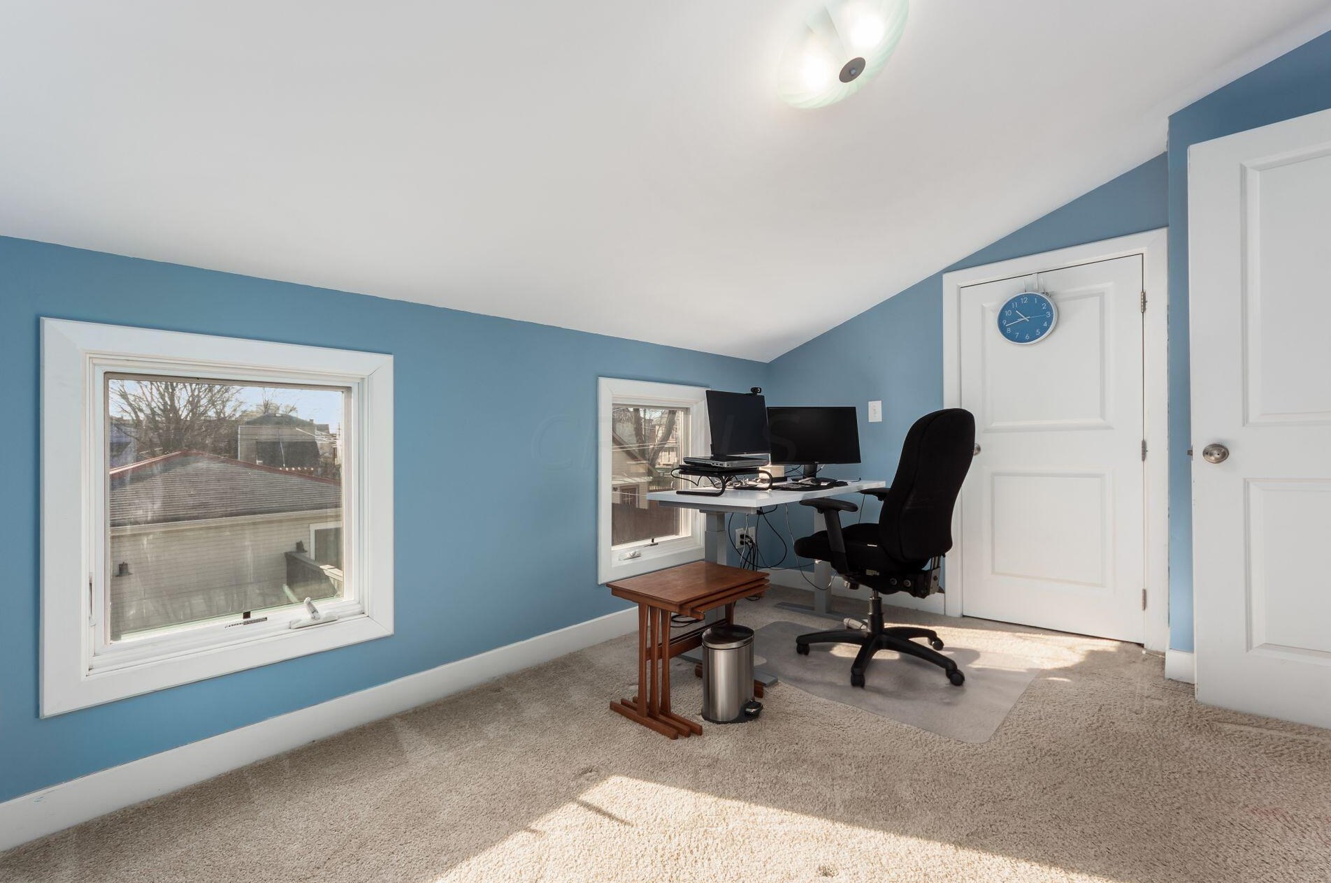 161 4 Ave, Columbus OH 43201-3770 exterior