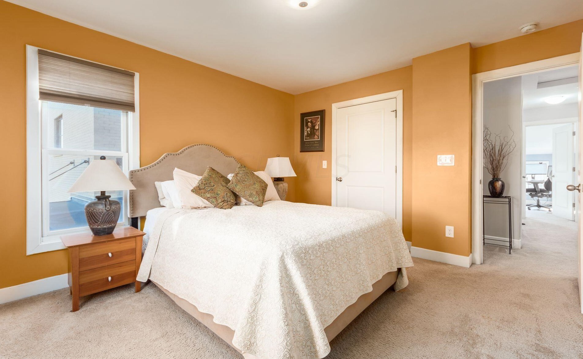 161 4 Ave, Columbus OH 43201-3770 exterior