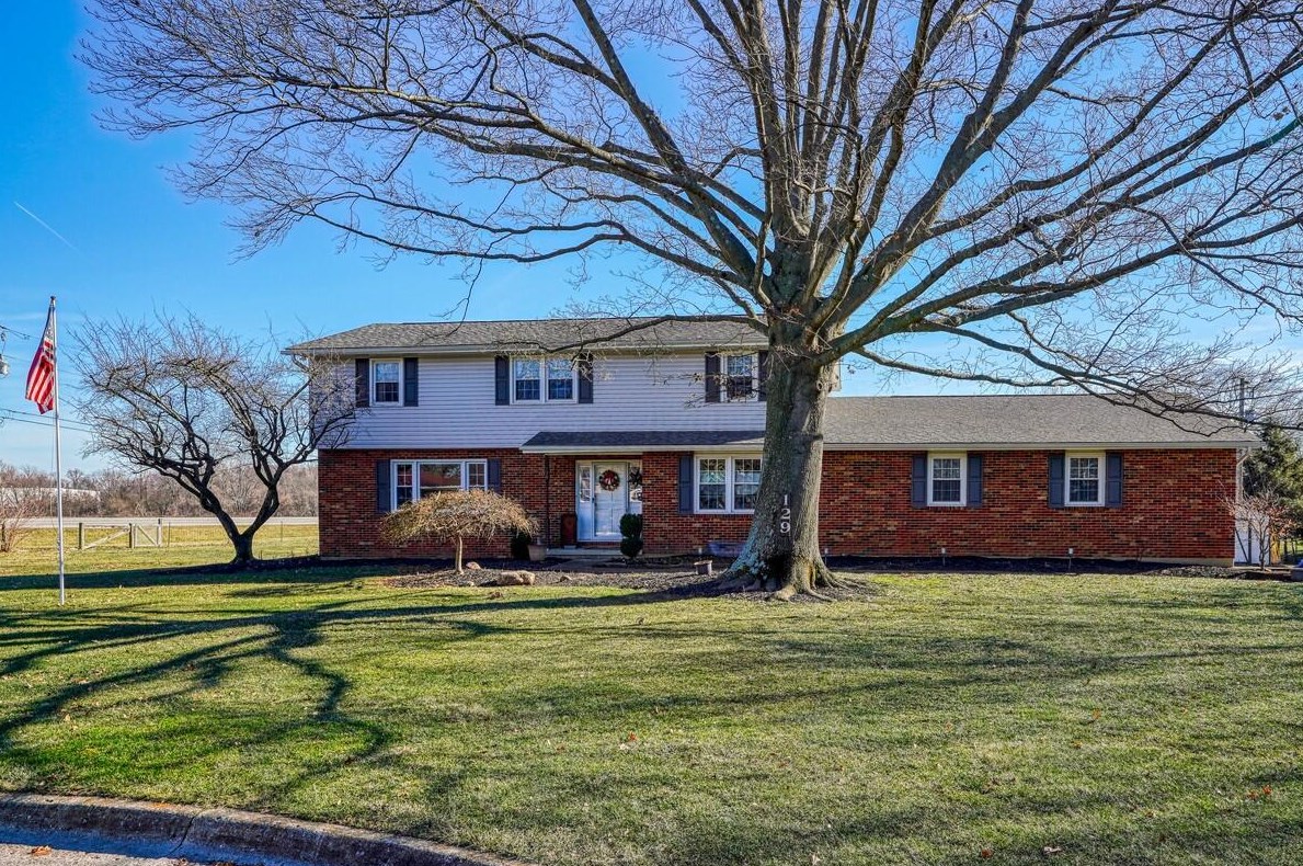 129 Beaty St, Cnl Wnchstr, OH 43110-1300