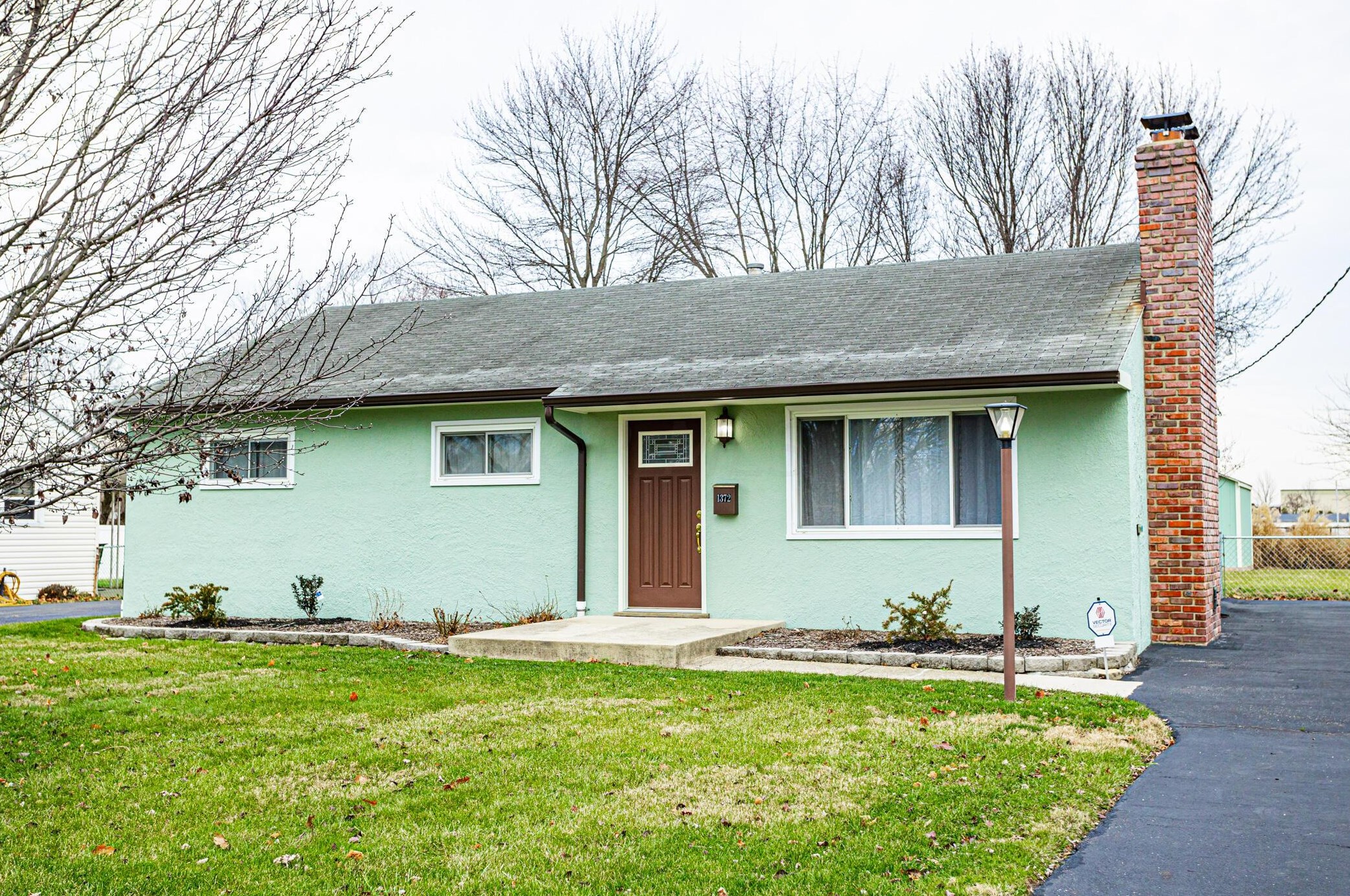 1372 Koebel Rd, Columbus, OH 43207-2623