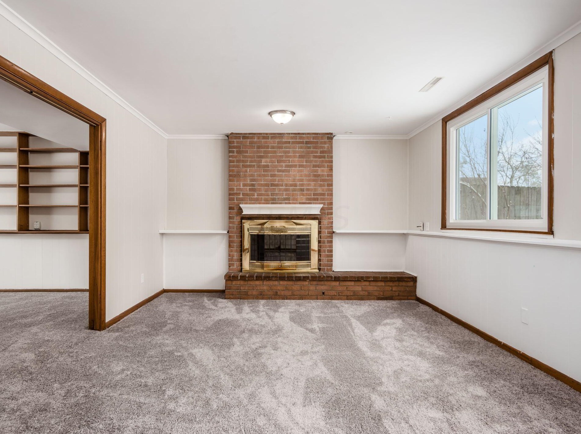 953 Larkstone, Columbus OH 43235-3422 exterior