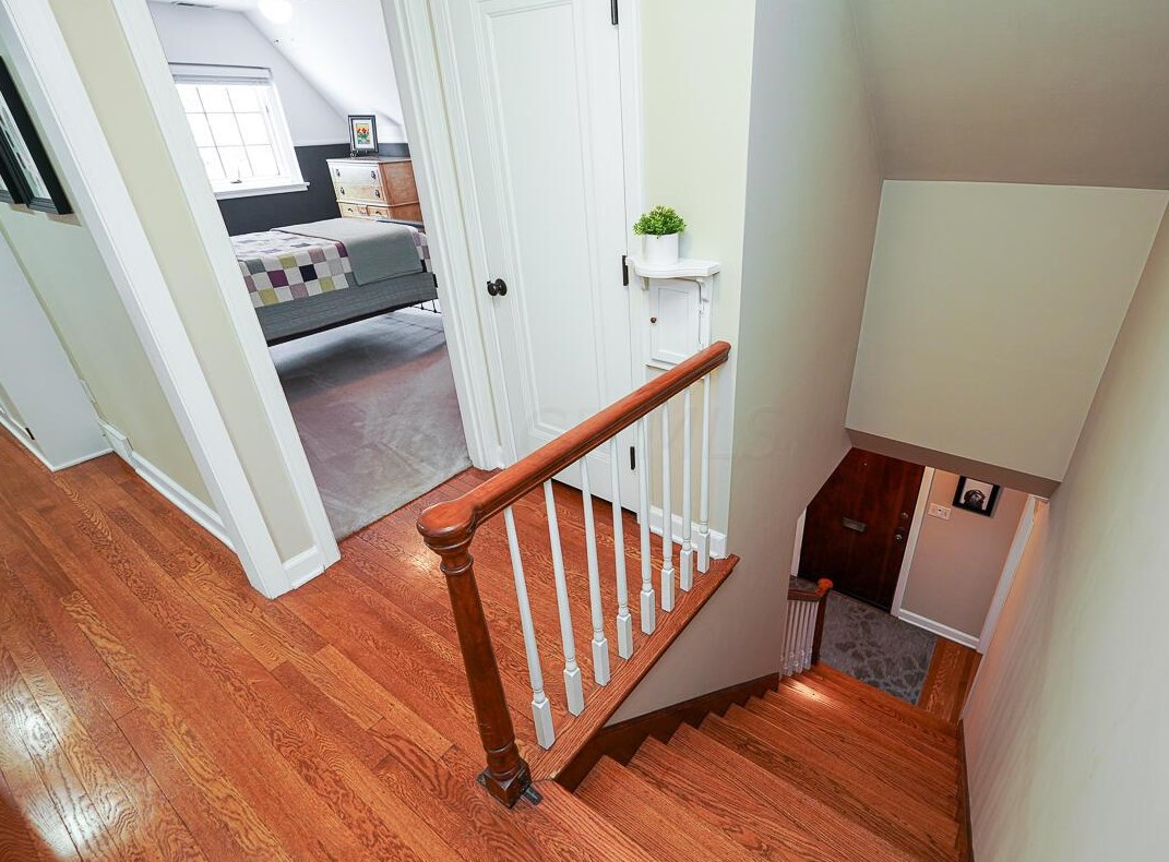 1475 Essex Rd, Columbus OH 43221-3841 exterior